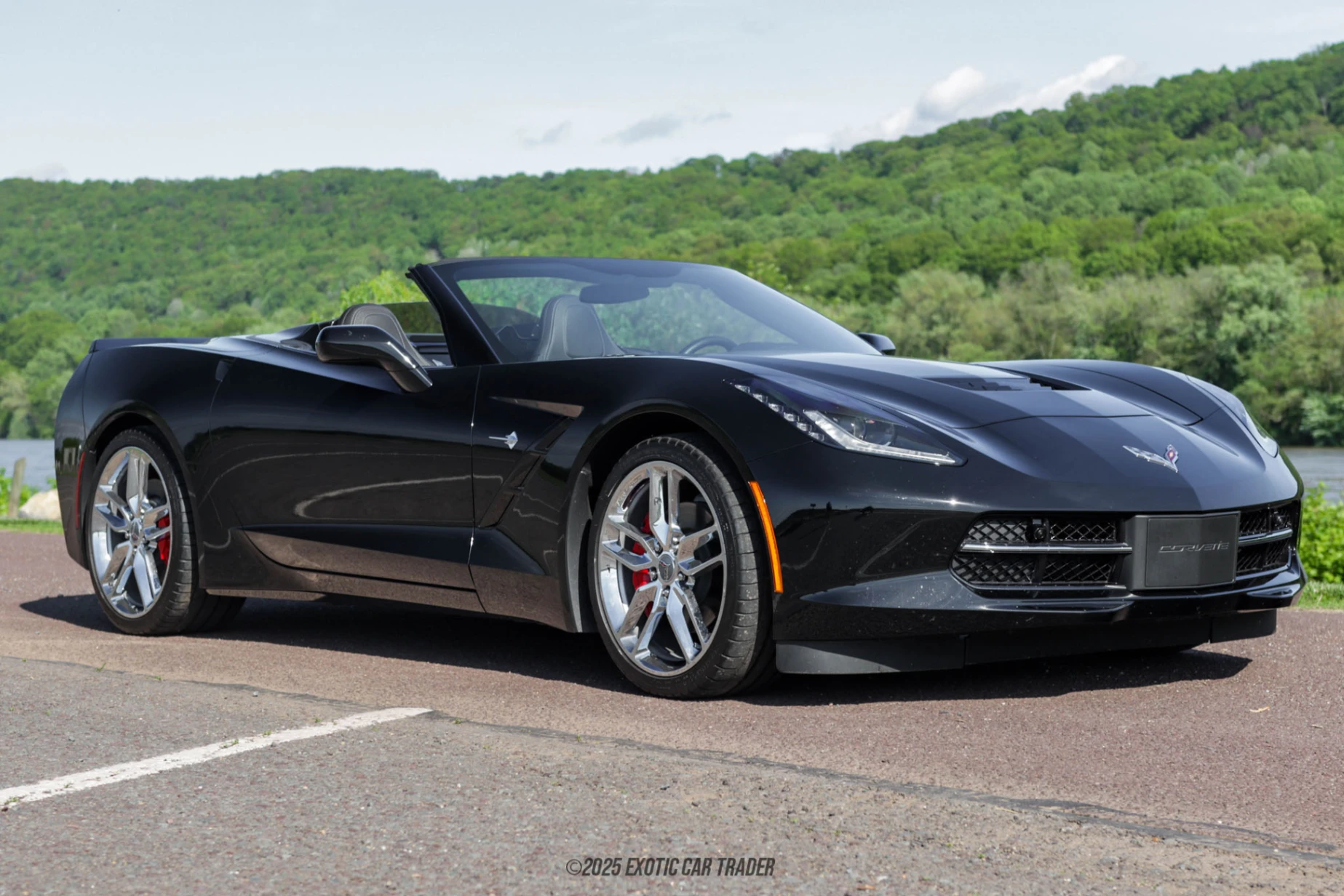 2016 Chevrolet Corvette - Overview Photo