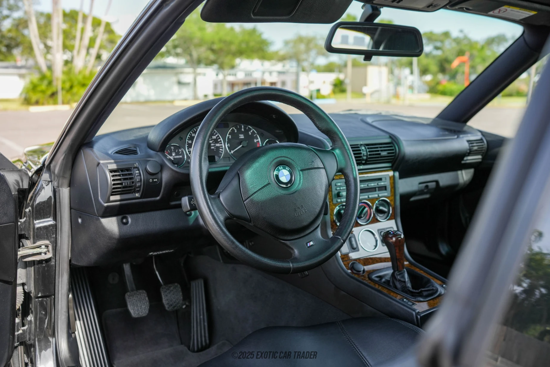 2001 BMW Z3 - Interior Photo