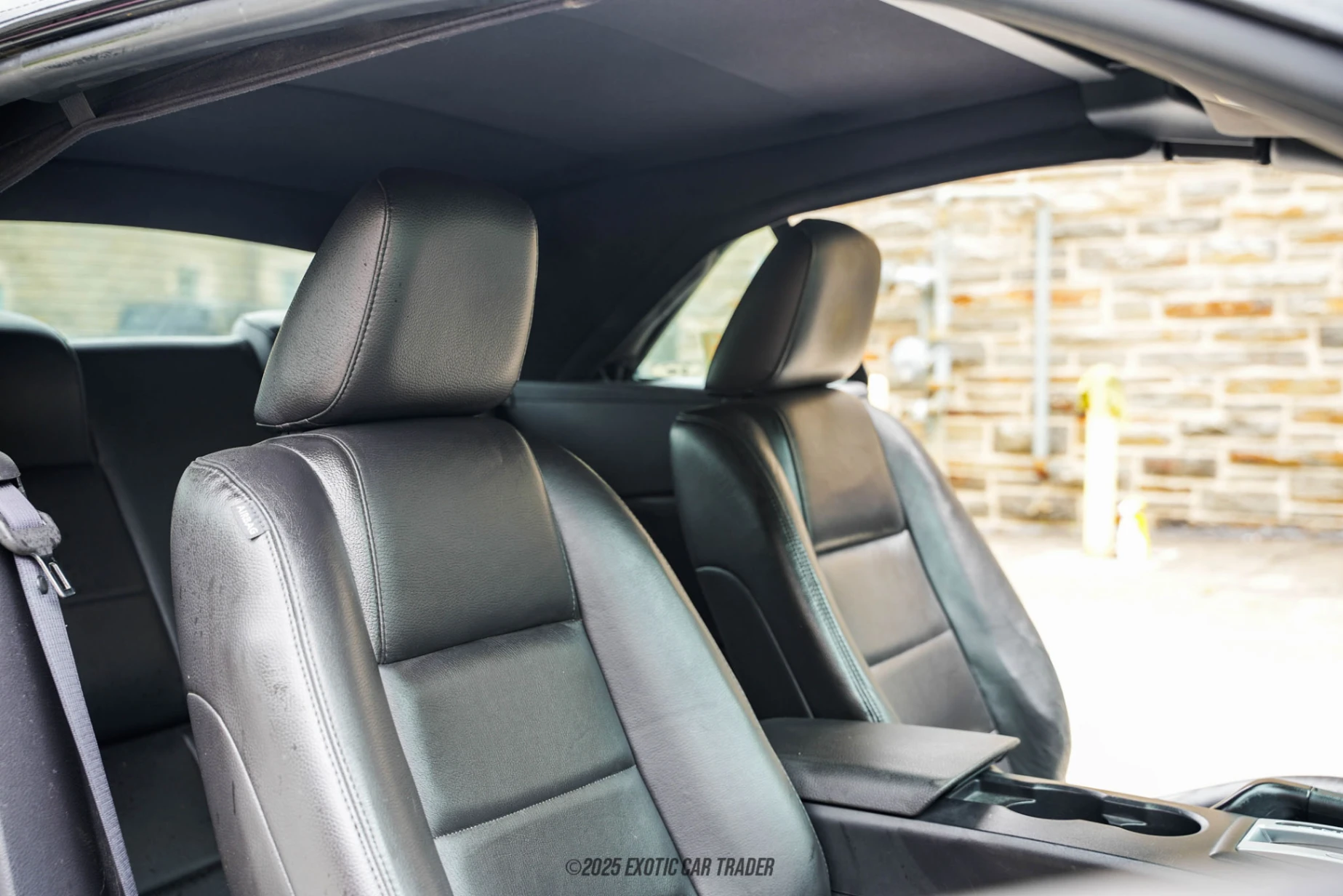 2005 Ford Mustang - Interior Photo