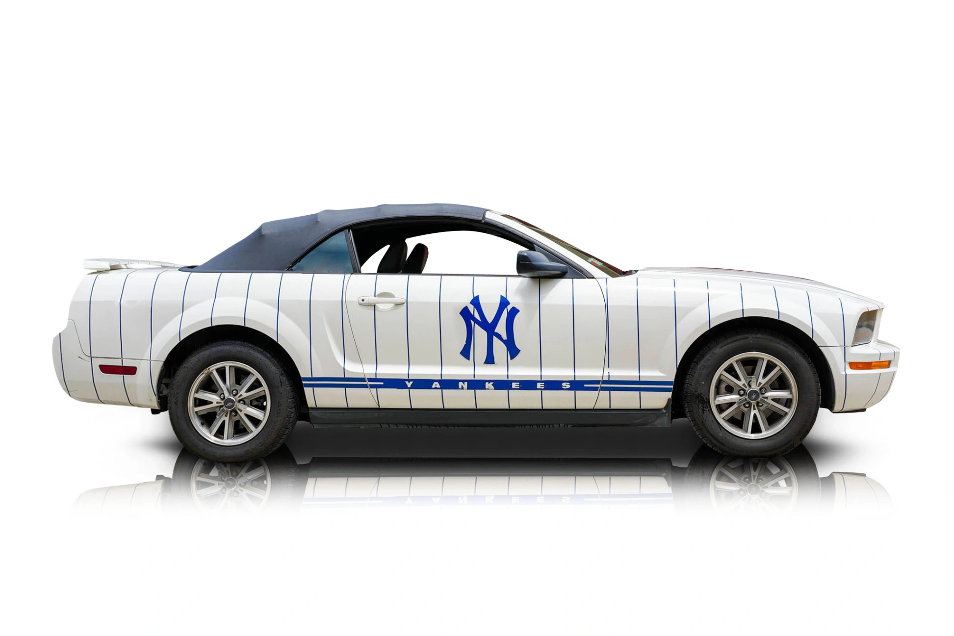 2005 Ford Mustang - Inspection Image