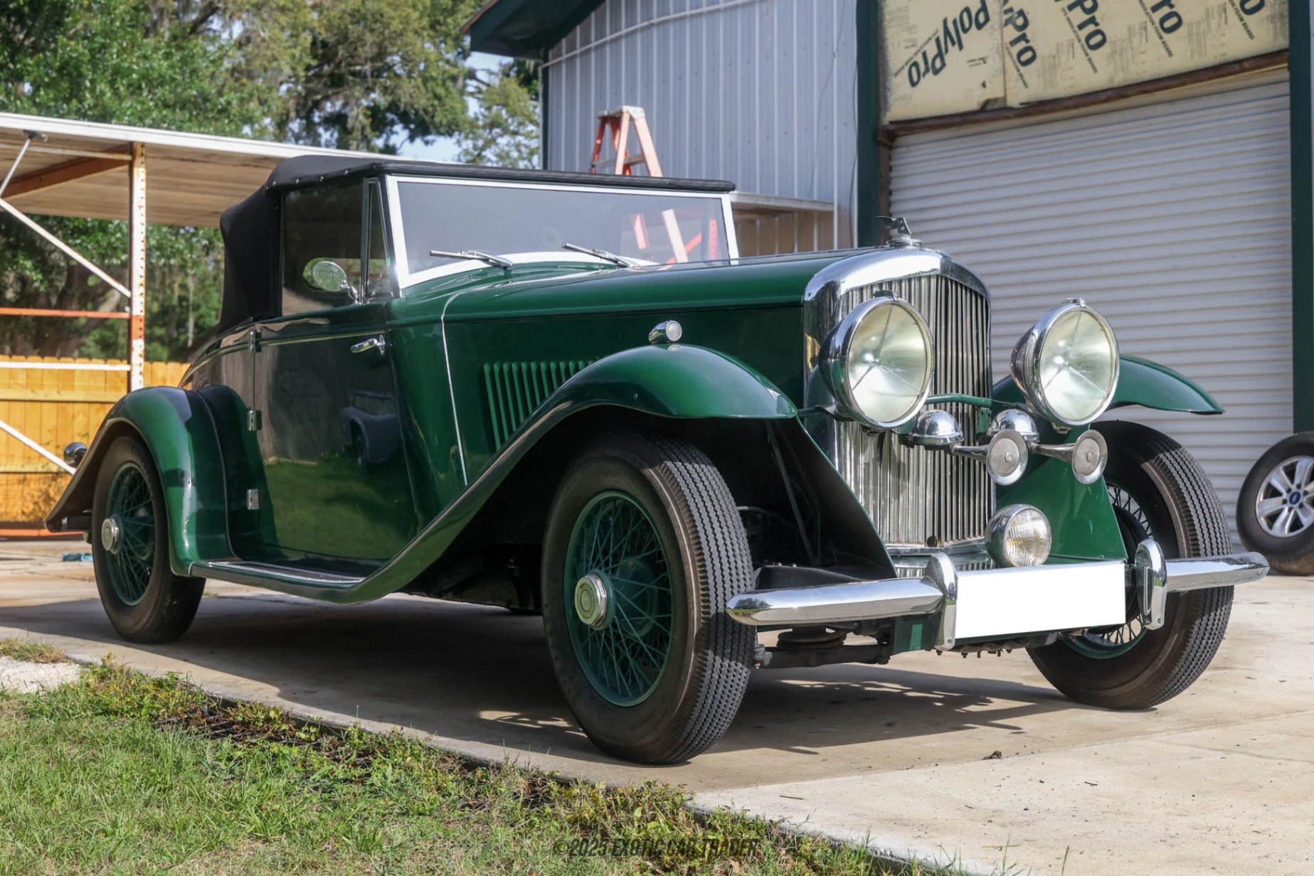 1951 Bentley Mark VI - Overview Photo