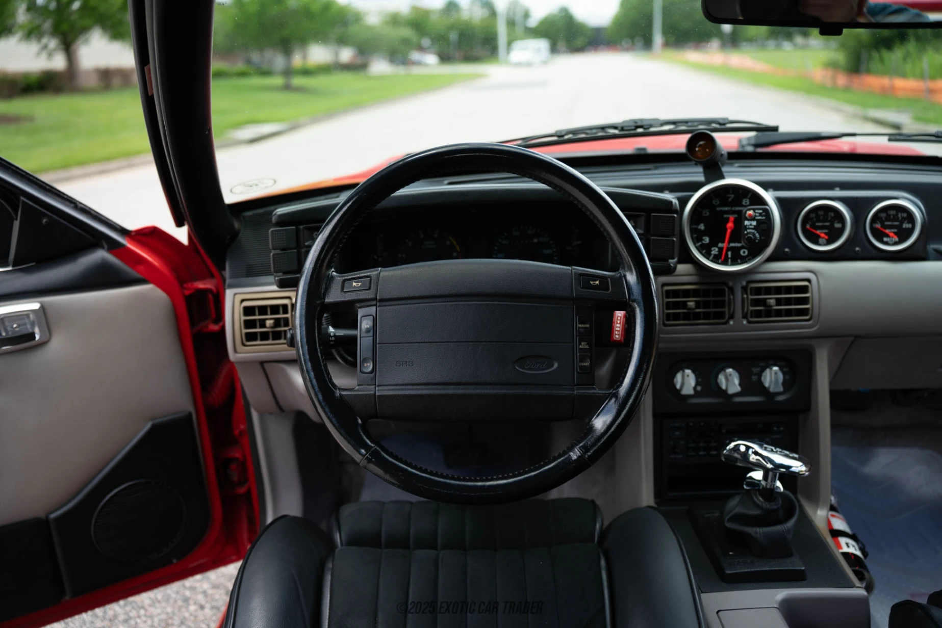 1991 Ford Mustang - Interior Photo