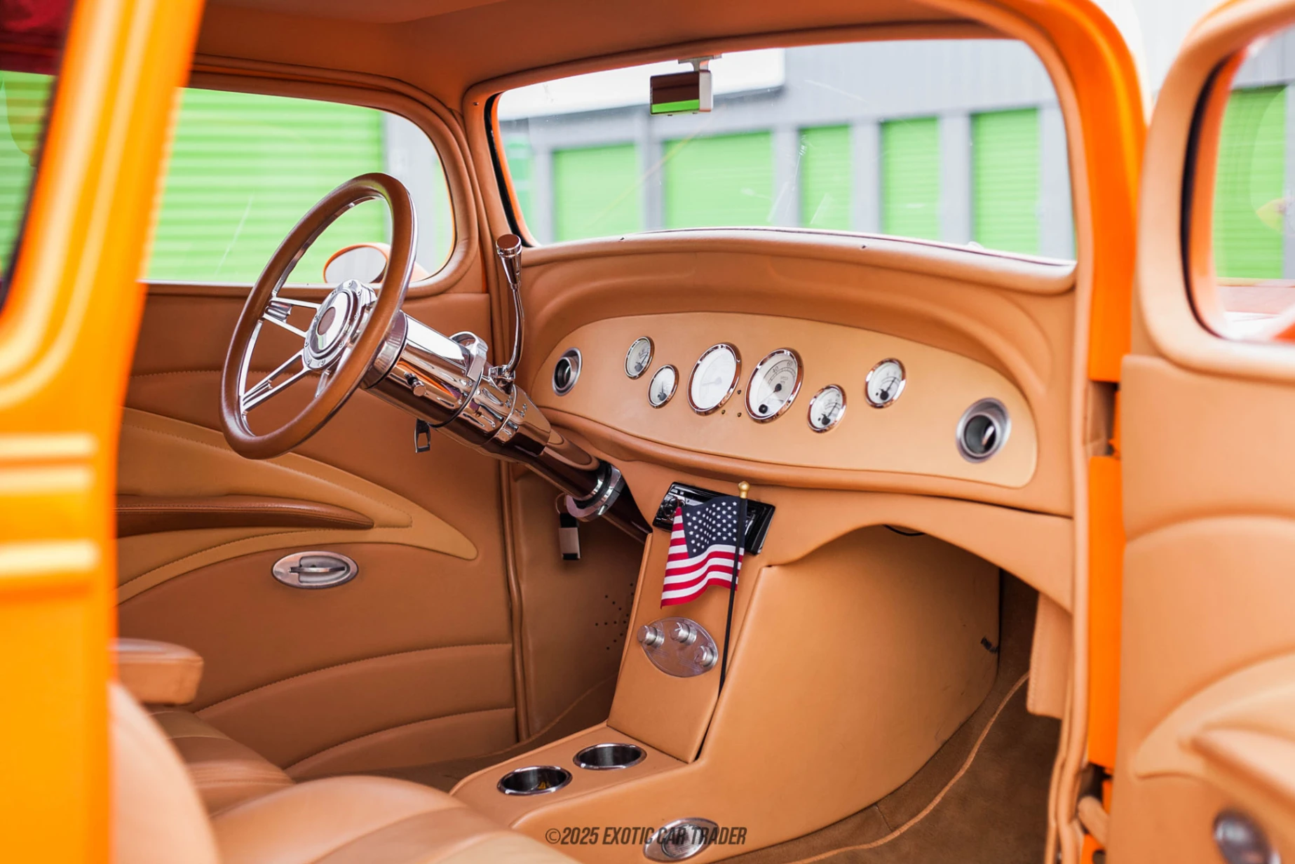 1935 Chevrolet Master Deluxe - Interior Photo