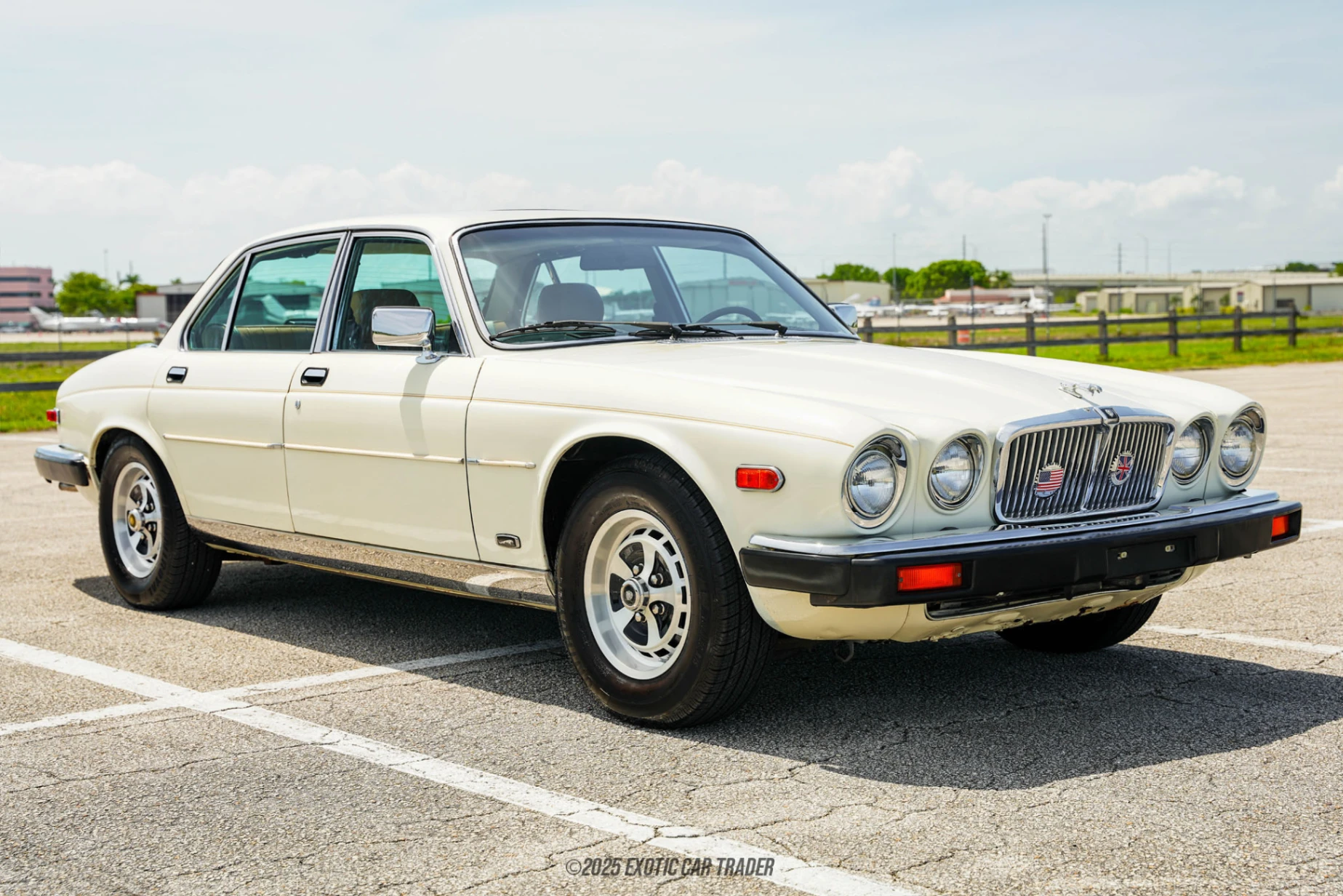 1987 Jaguar XJ6 - Overview Photo