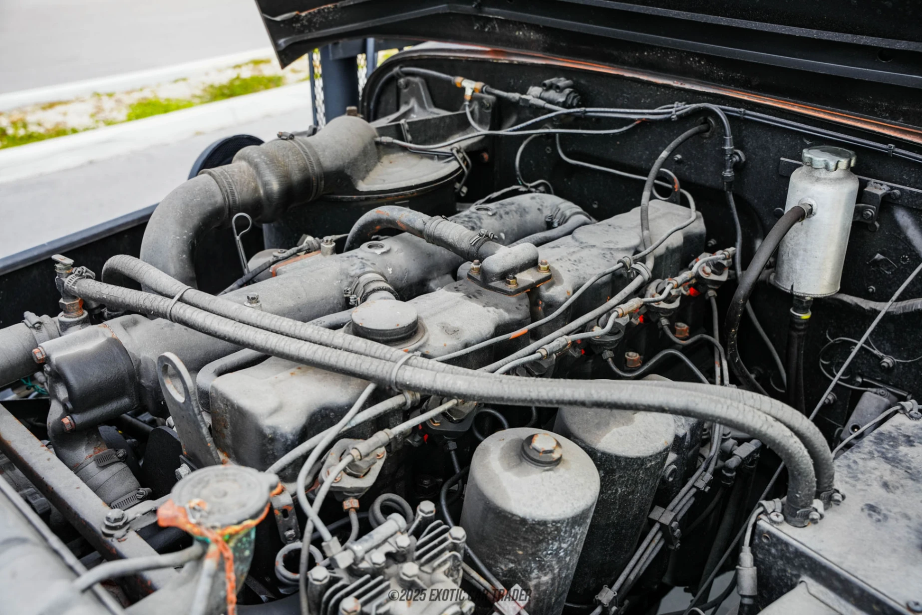1972 AM General M49A2 - Engine Photo