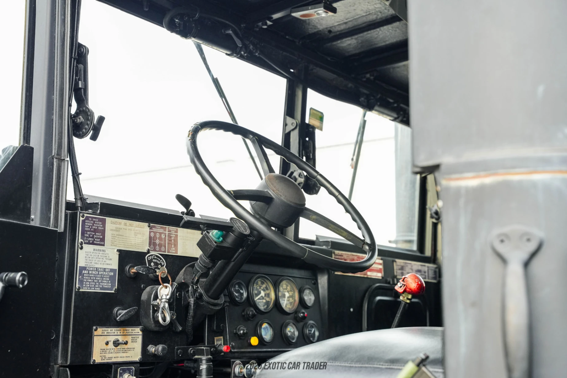 AM General M49A2 AM General M49A2 - Interior