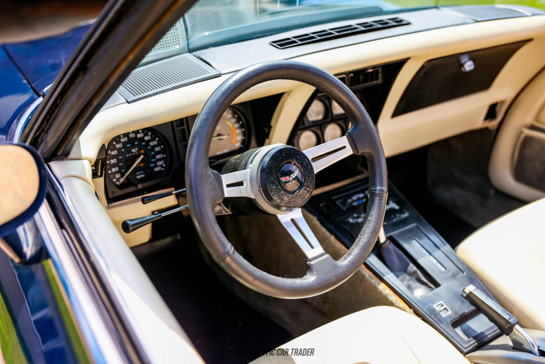 Chevrolet Corvette Chevrolet Corvette - Interior