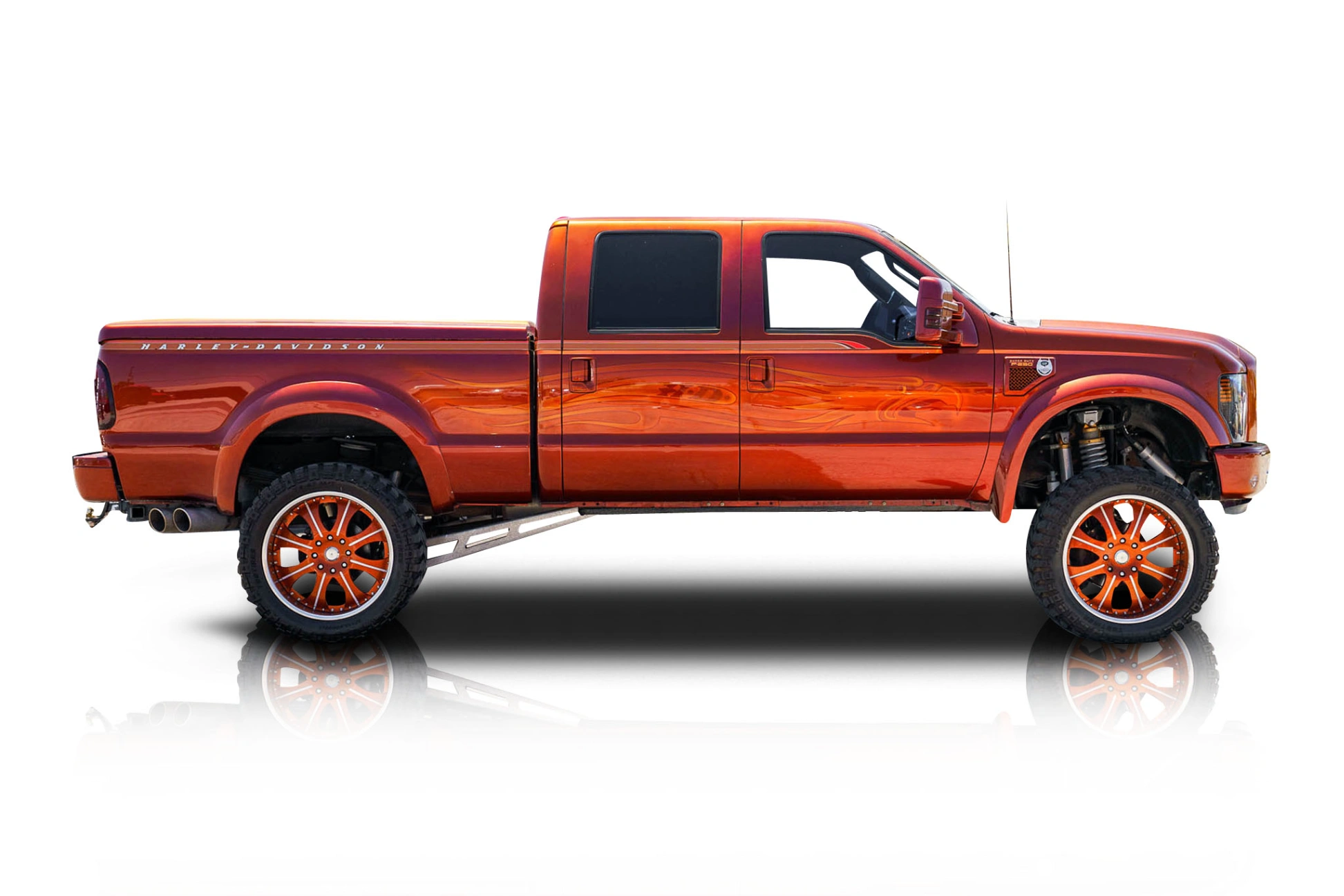 An incredible side shot photo of aFord F-250 that you should buy.