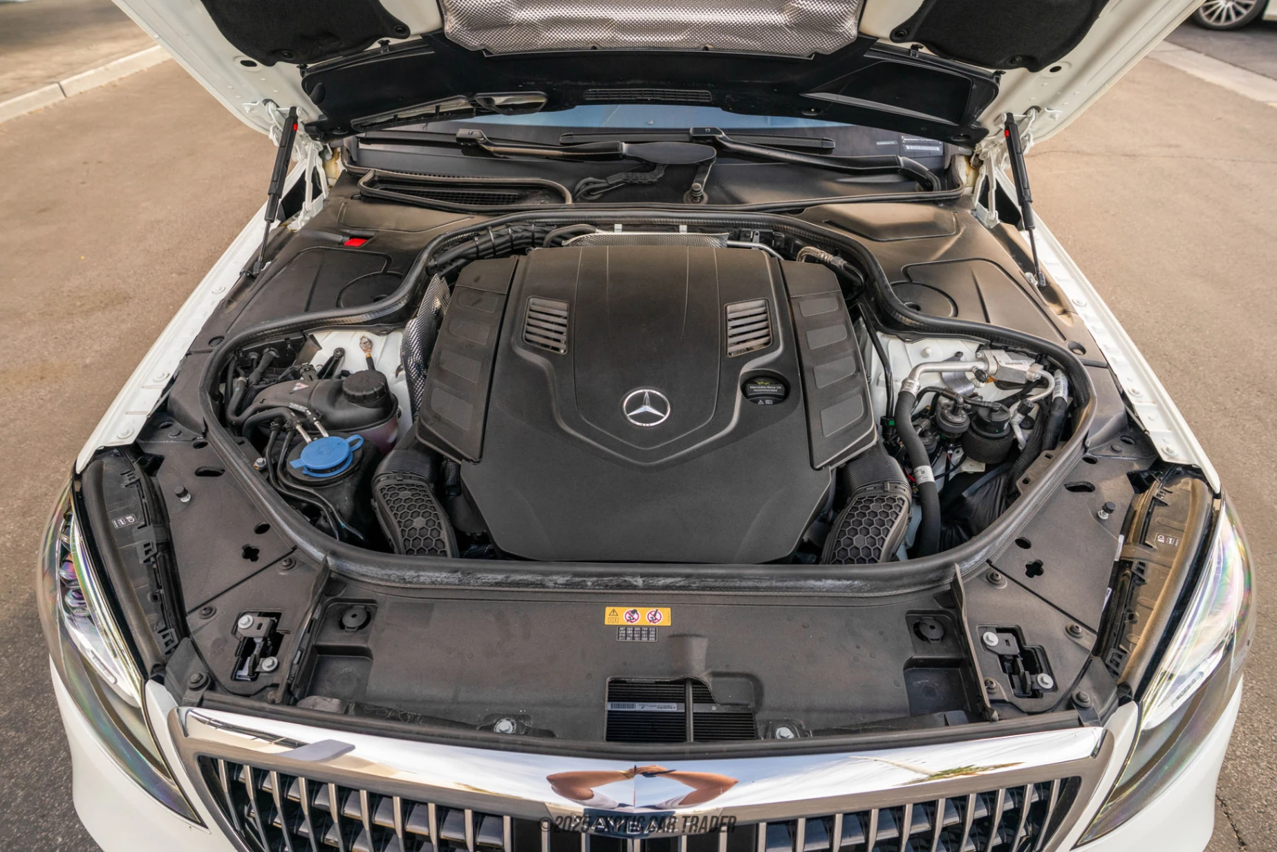 2020 Mercedes-Benz Maybach S560 - Engine Photo
