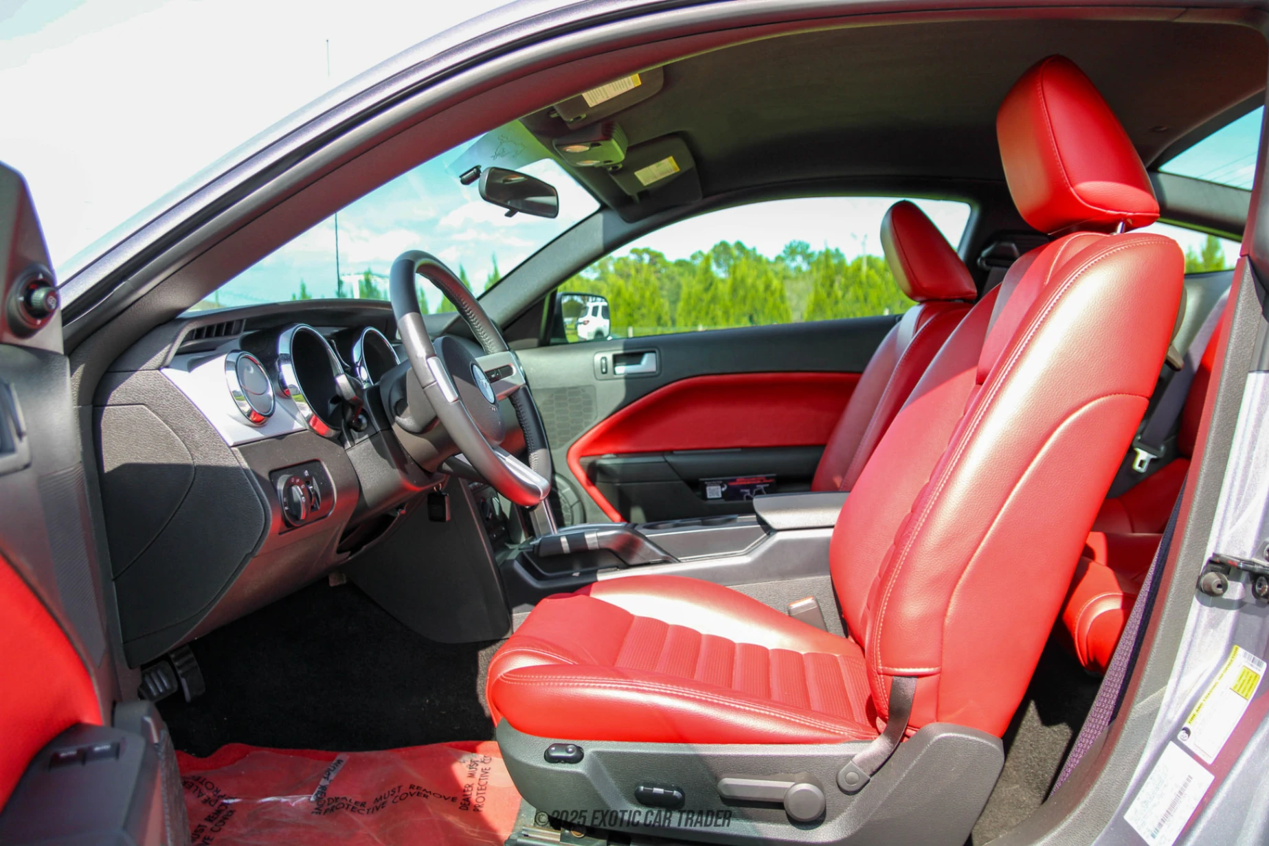 2006 Ford Mustang - Interior Photo