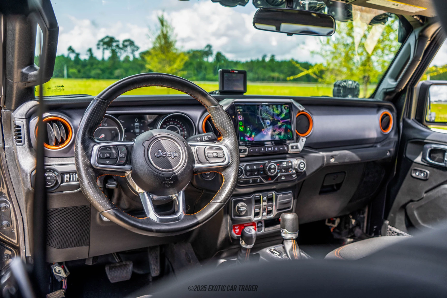 2021 Jeep Gladiator - Interior Photo