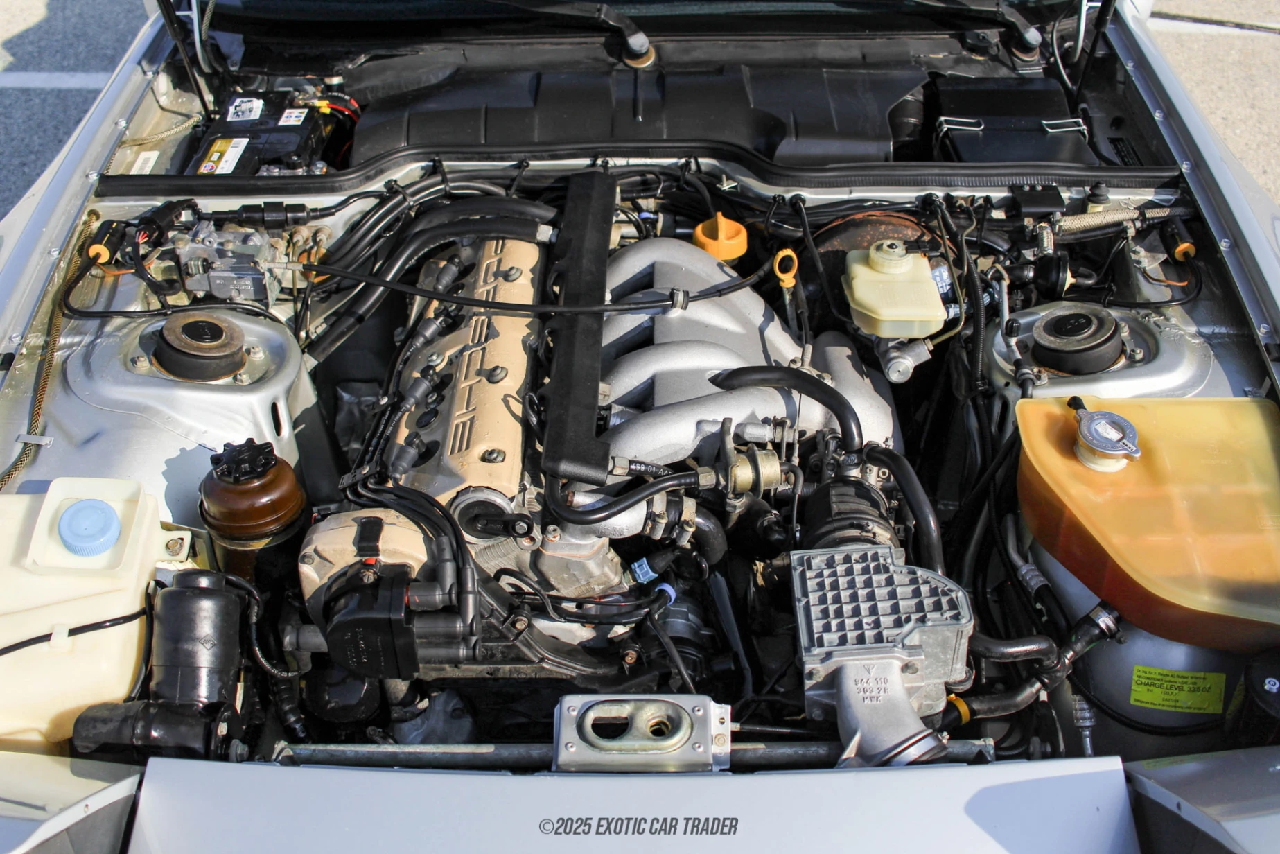 1990 Porsche 944 - Engine Photo
