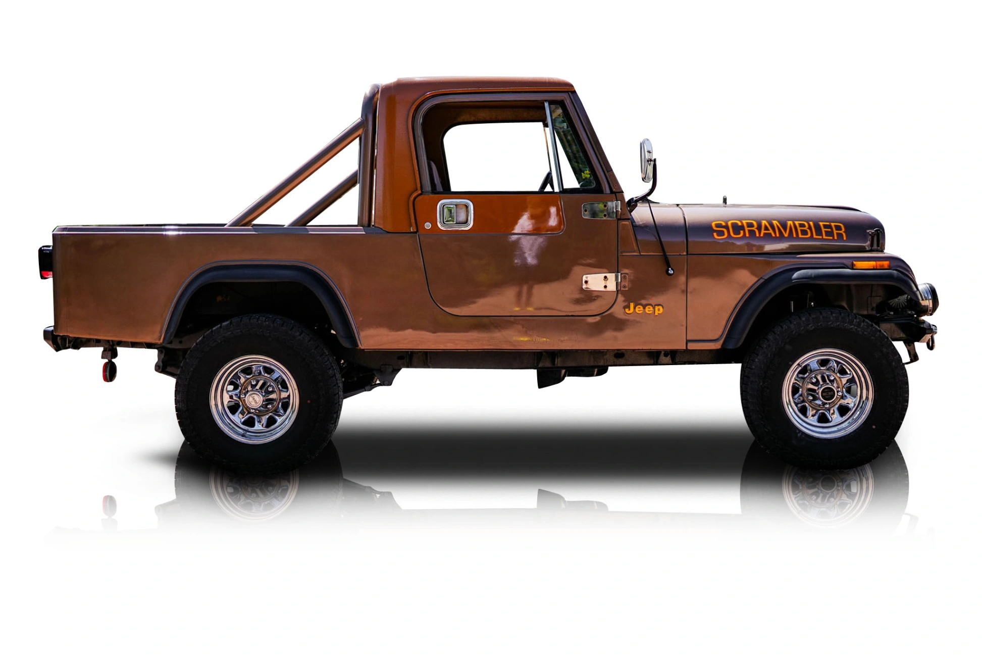 1985 Jeep CJ-8 Scrambler - Passenger side