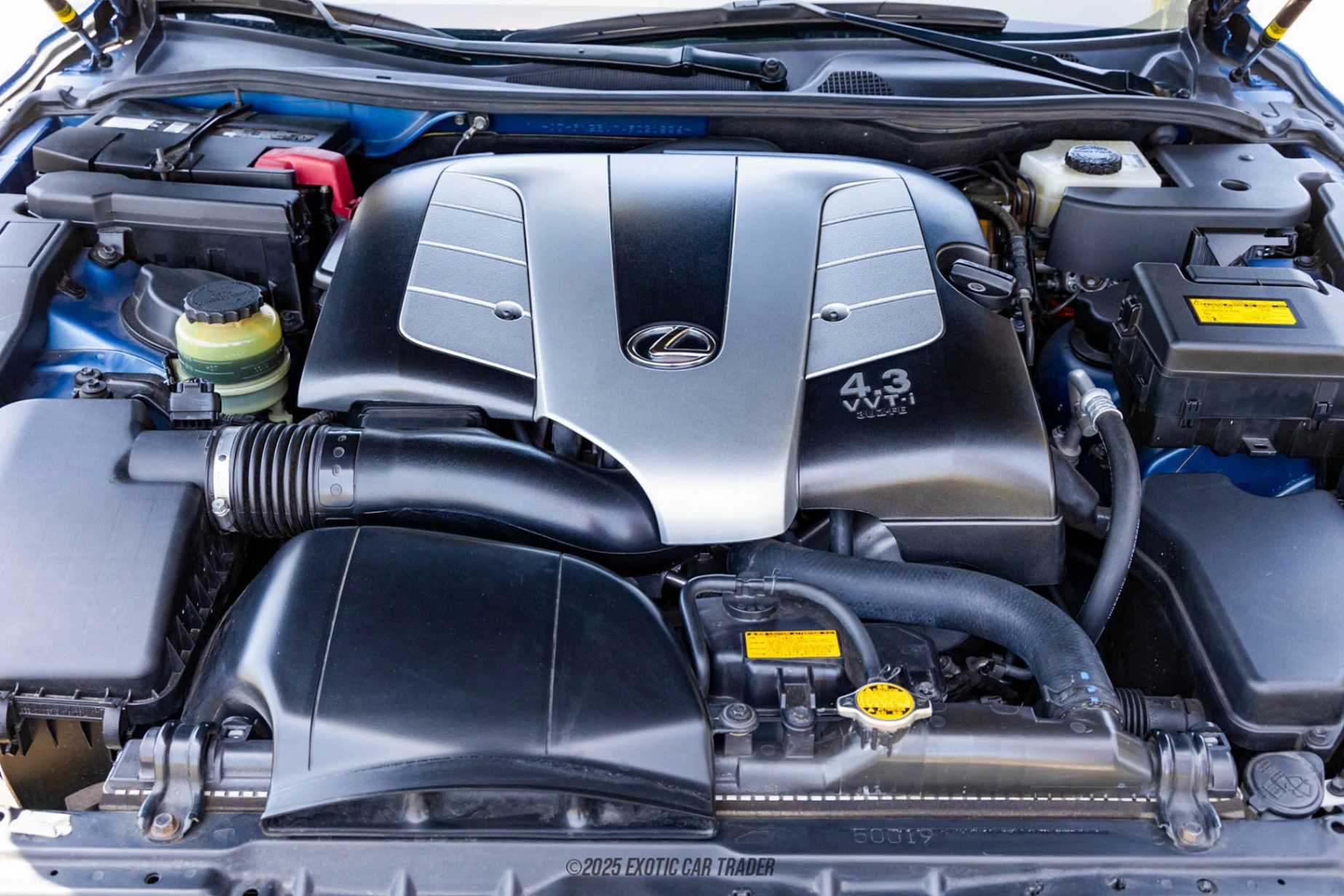 2010 Lexus SC430 - Engine Photo