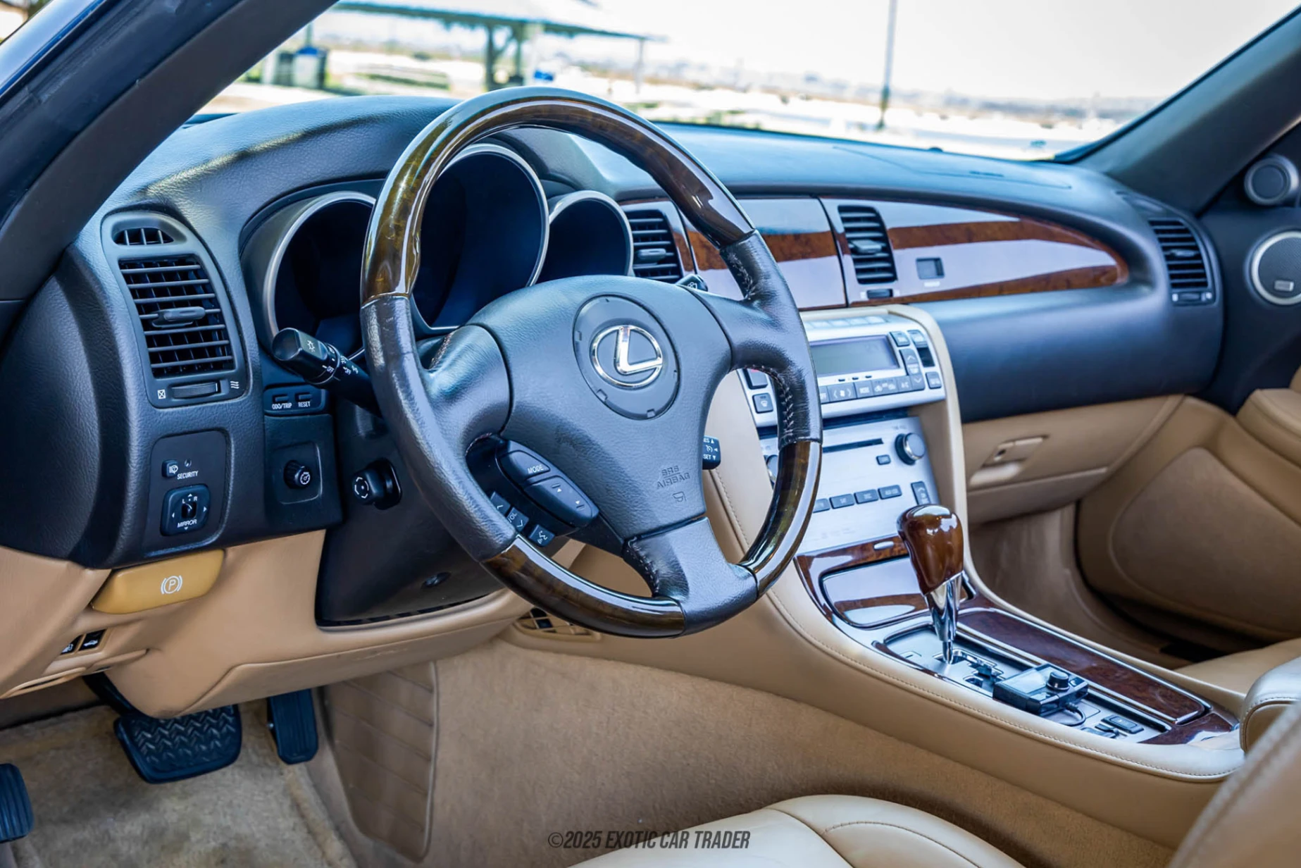 2010 Lexus SC430 - Interior Photo