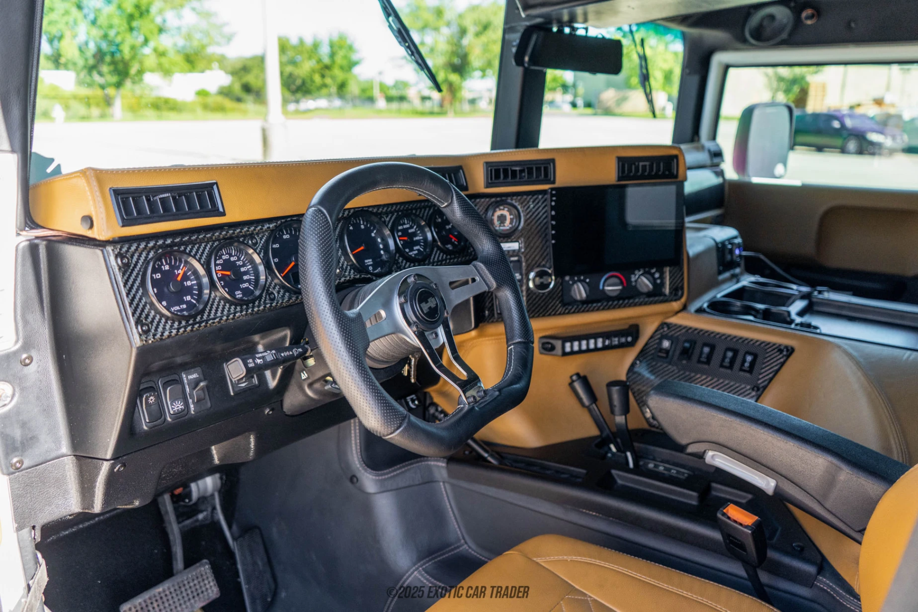 1998 AM General Hummer - Interior Photo