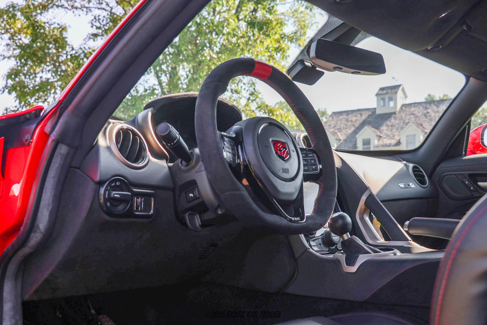 2016 Dodge Viper - Interior Photo