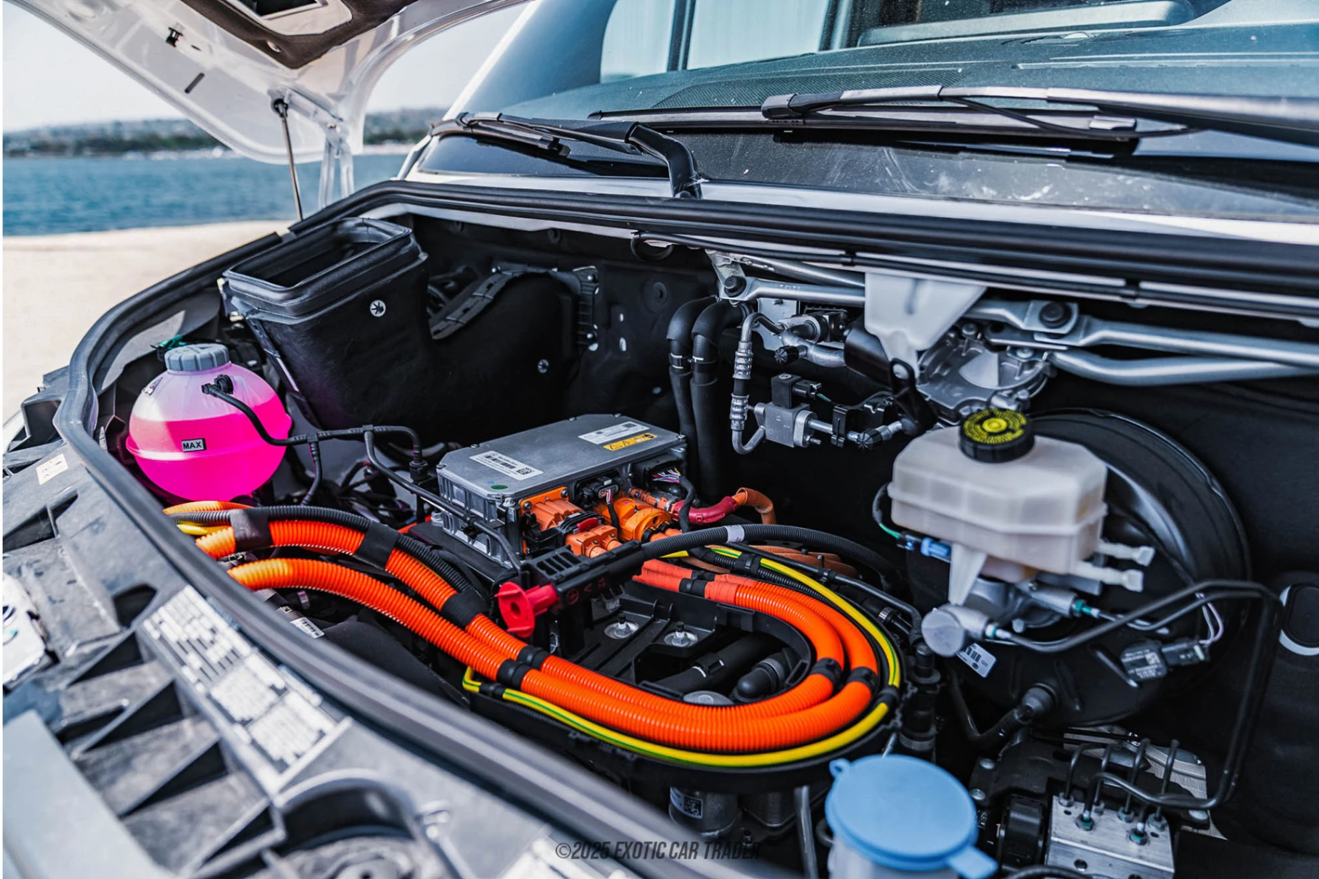 2024 Mercedes-Benz eSprinter - Engine Photo