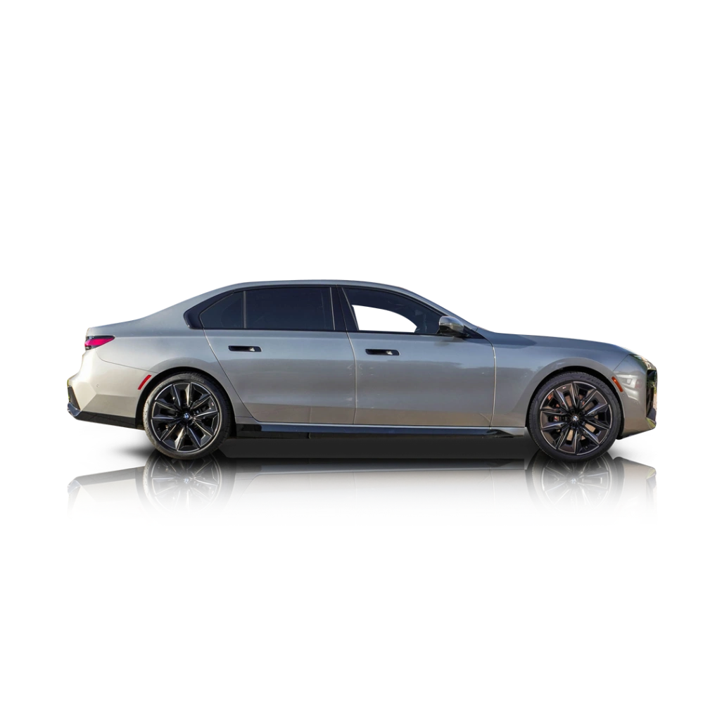 2024 BMW 760i xDrive - Passenger side