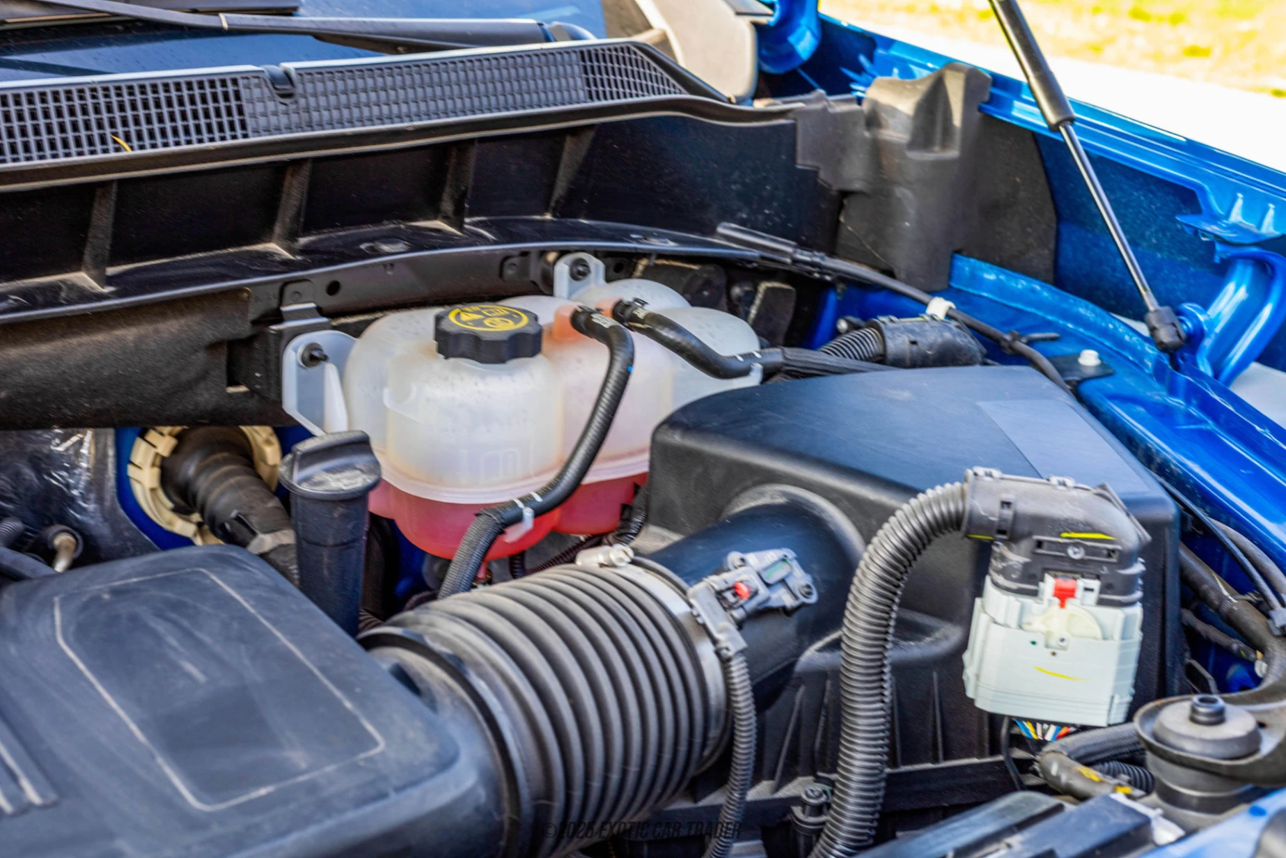 2024 Chevrolet Silverado 1500 - Engine Photo