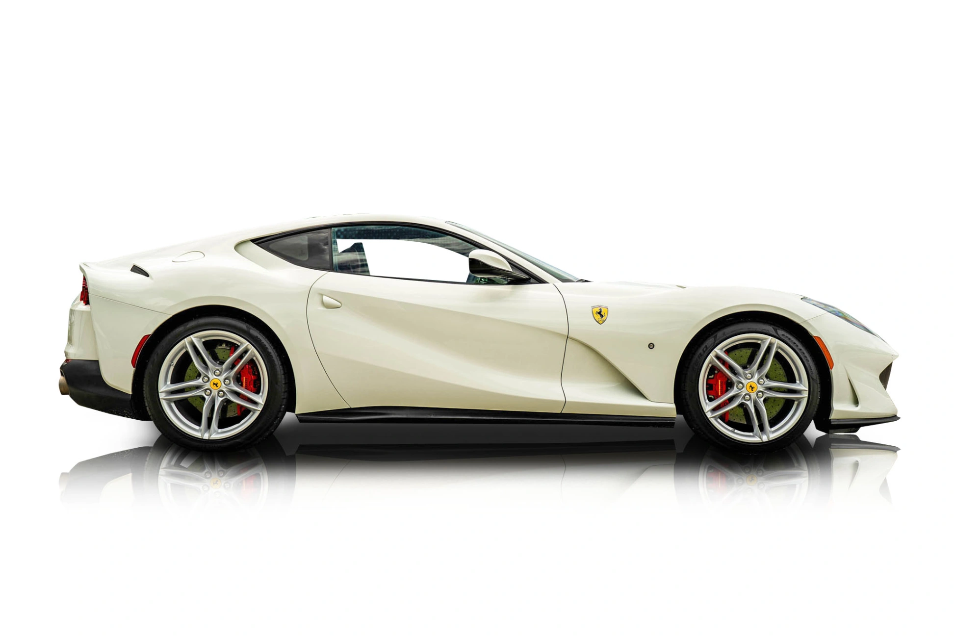 2019 Ferrari 812 - Passenger side