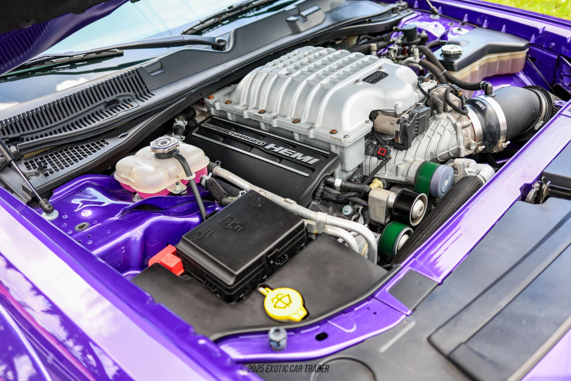 2019 Dodge Challenger - Engine Photo
