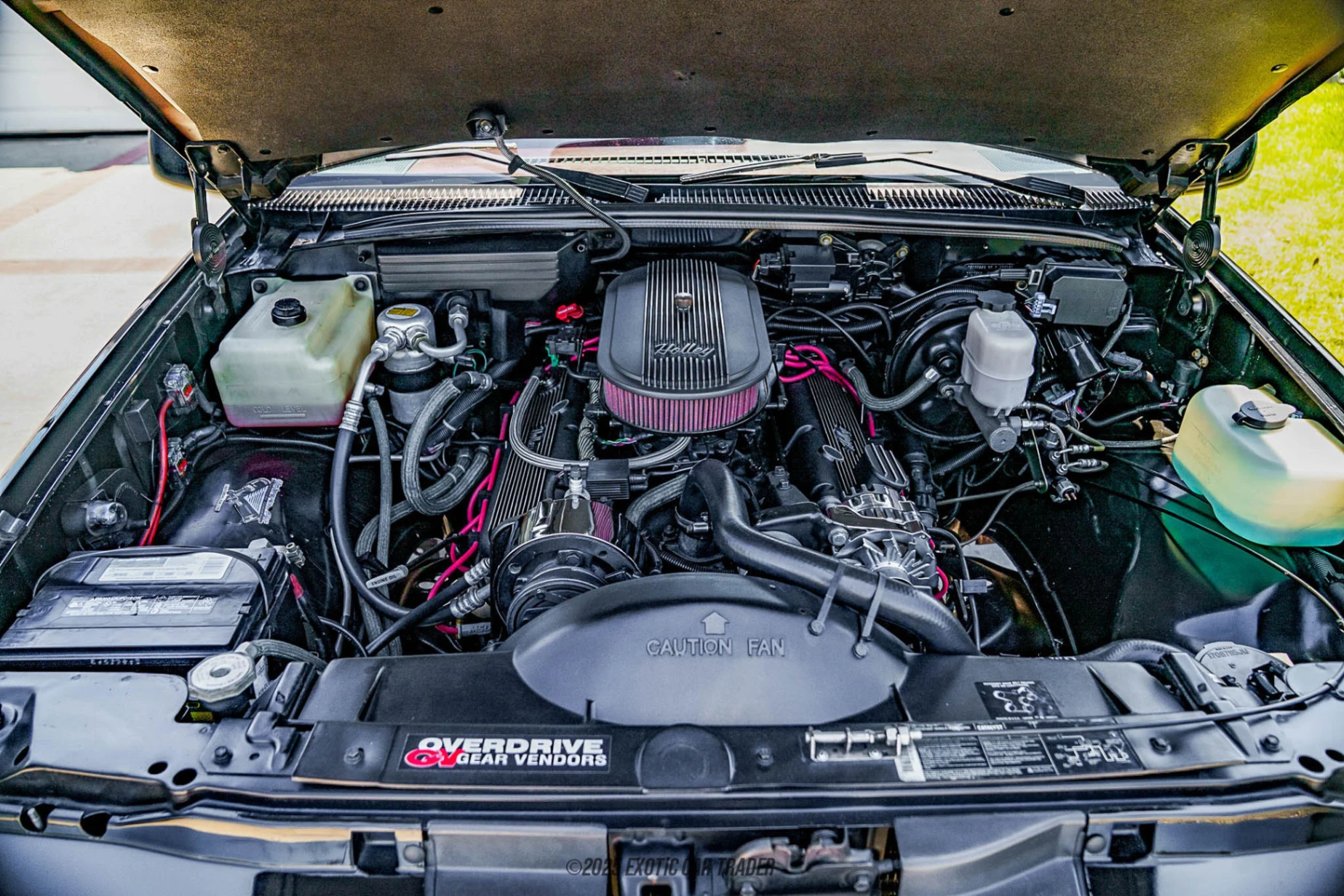 1990 Chevrolet C1500 - Engine Photo