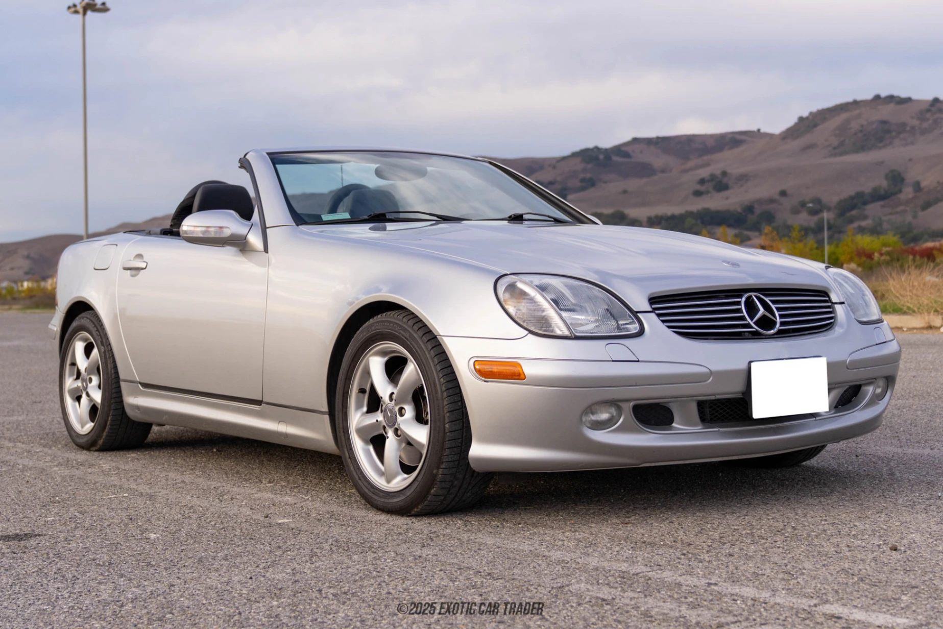 2002 Mercedes-Benz SLK320 - Overview Photo