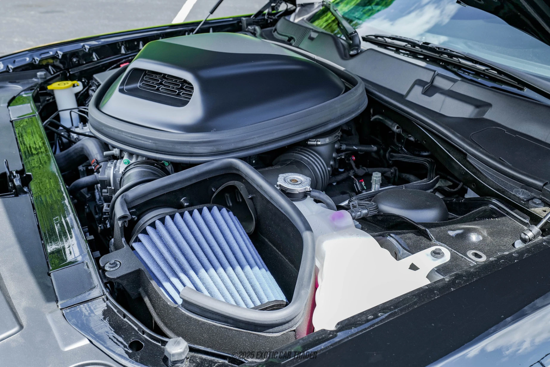 2023 Dodge Challenger - Engine Photo