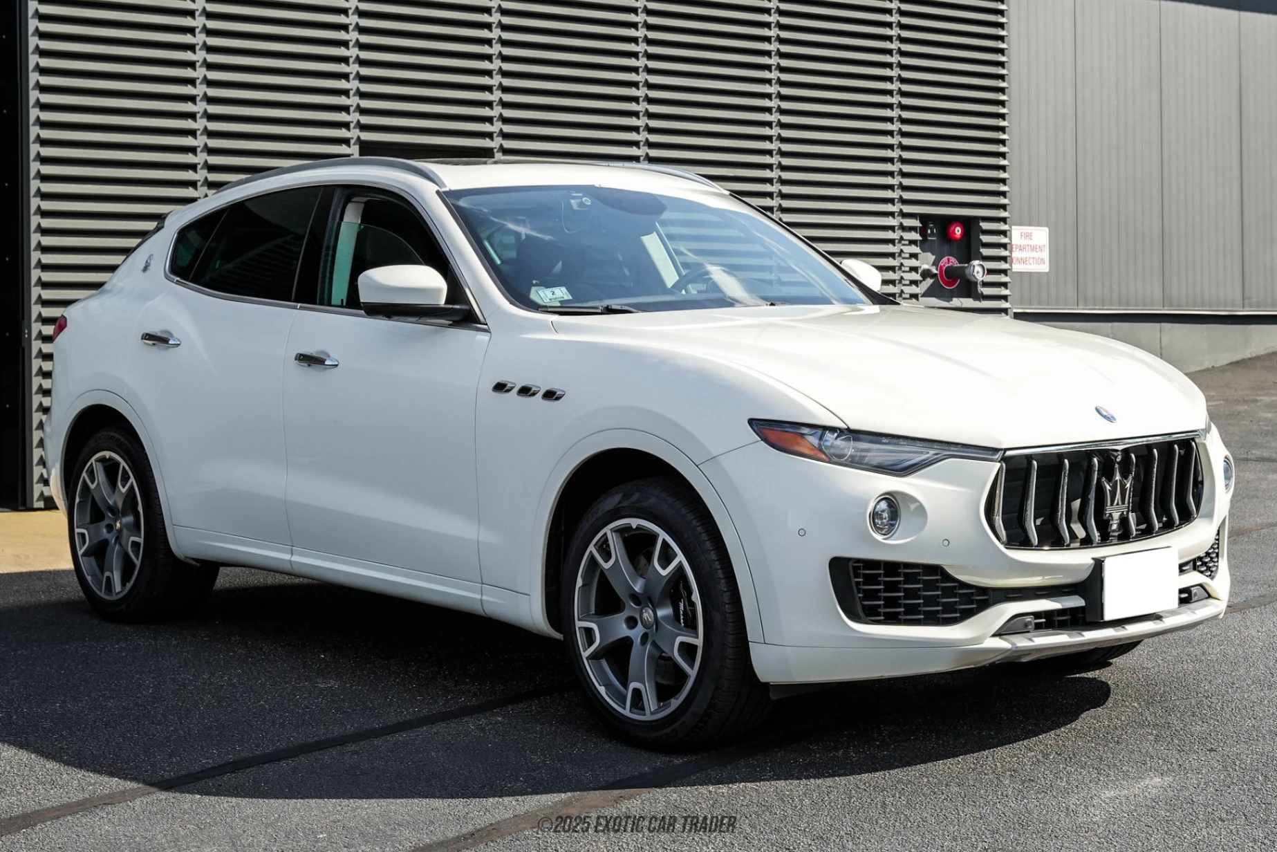 2017 Maserati Levante - Overview Photo