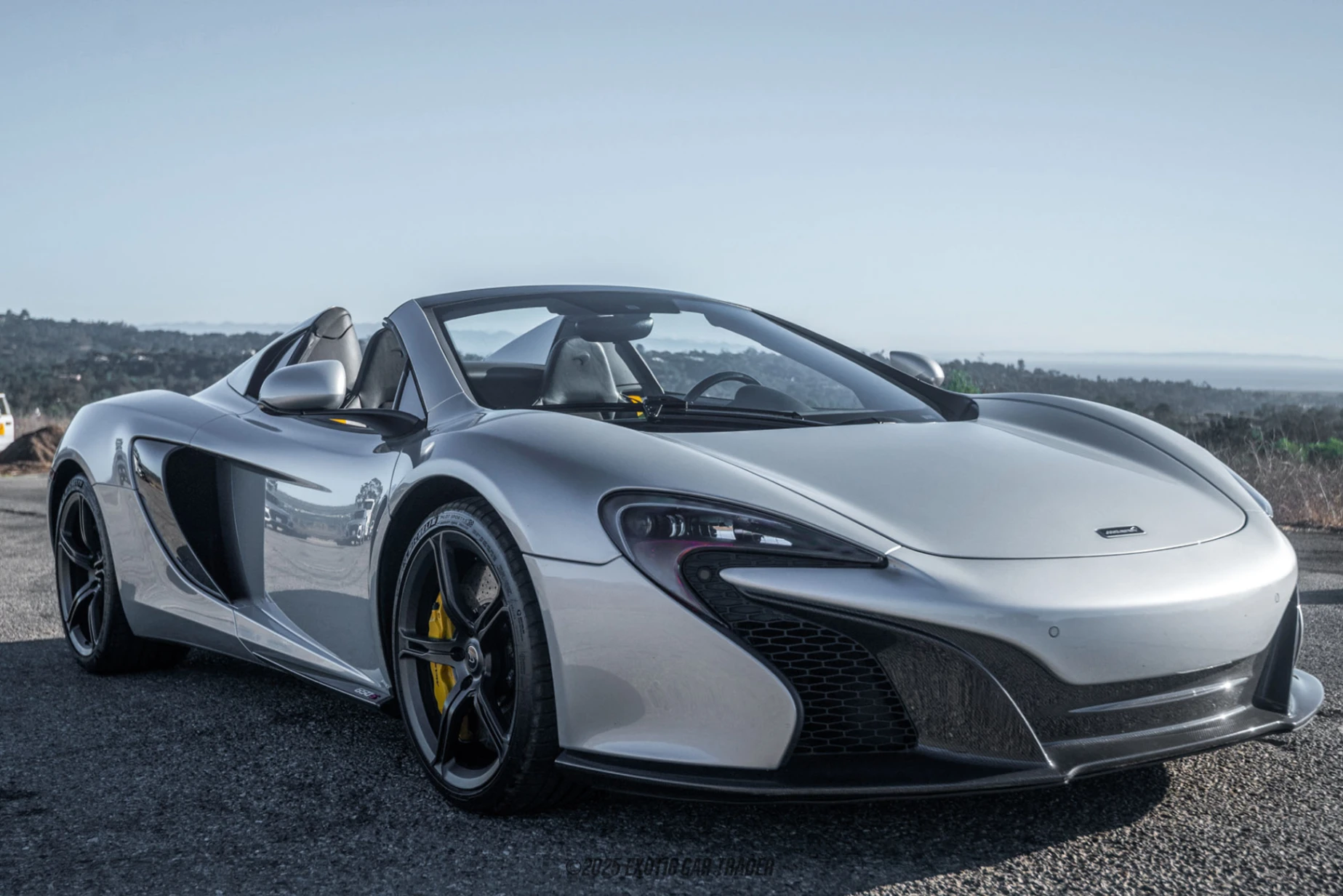 2016 McLaren 650S - Overview Photo