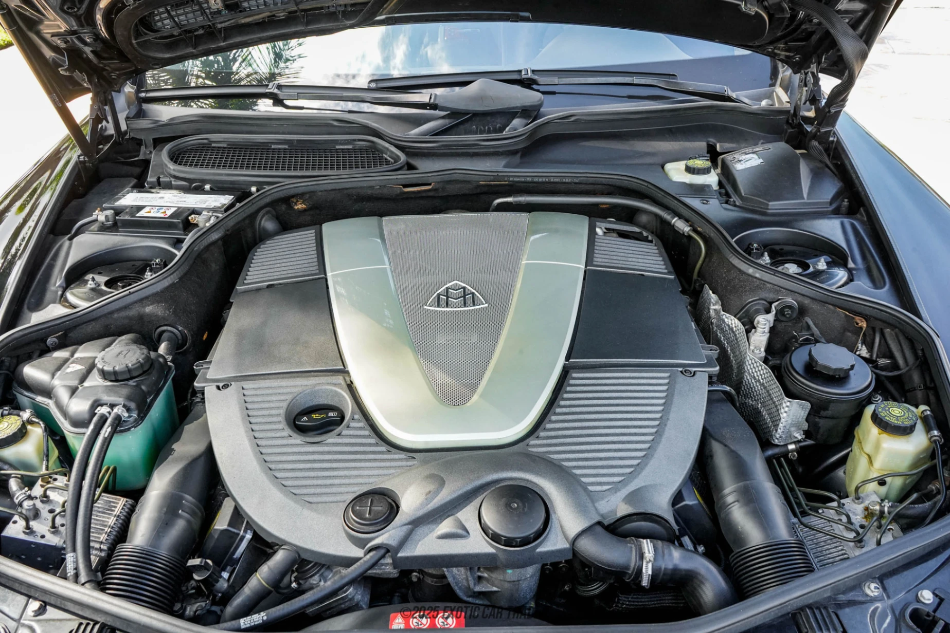 2009 Maybach 62 - Engine Photo