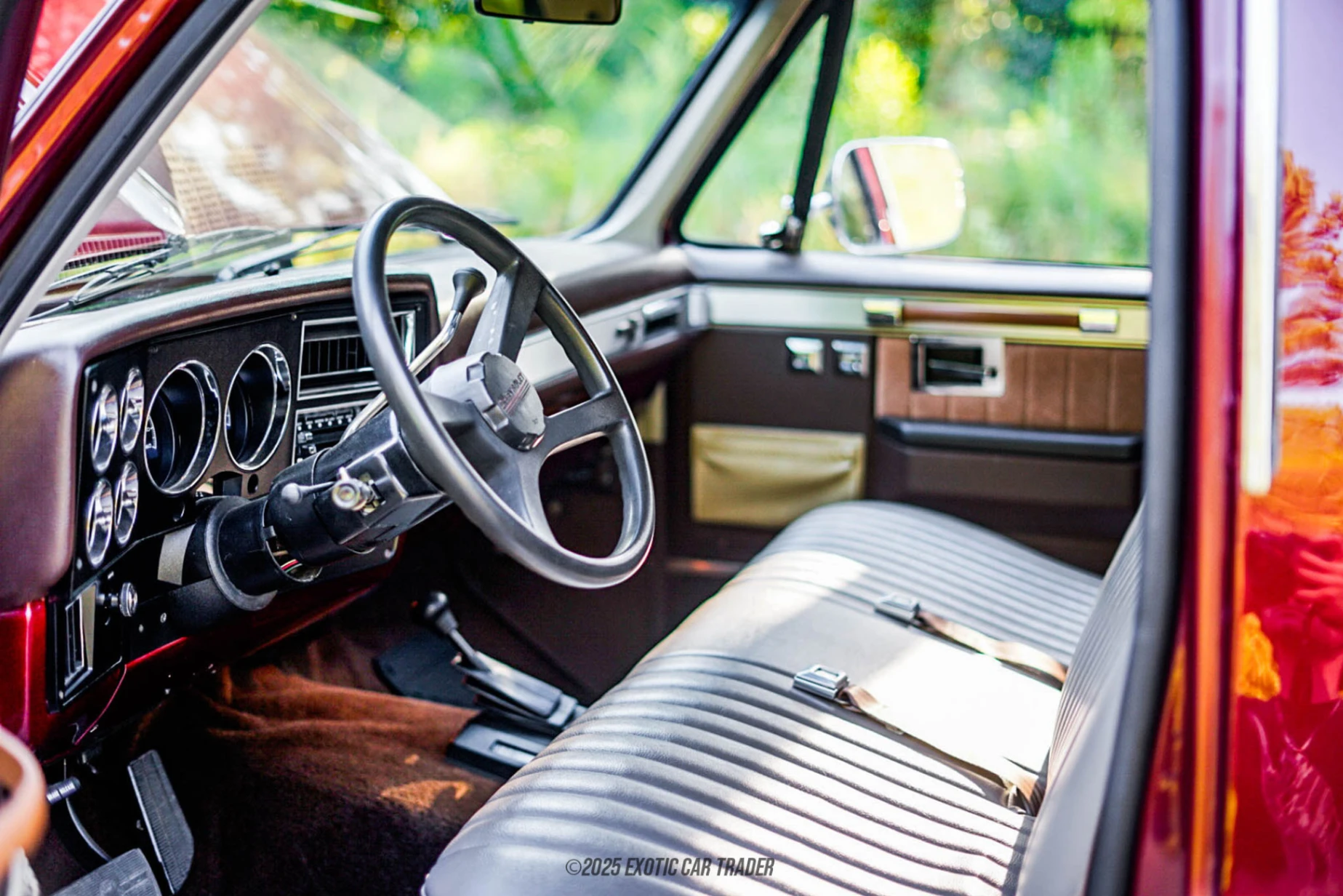 1986 Chevrolet K10 - Interior Photo