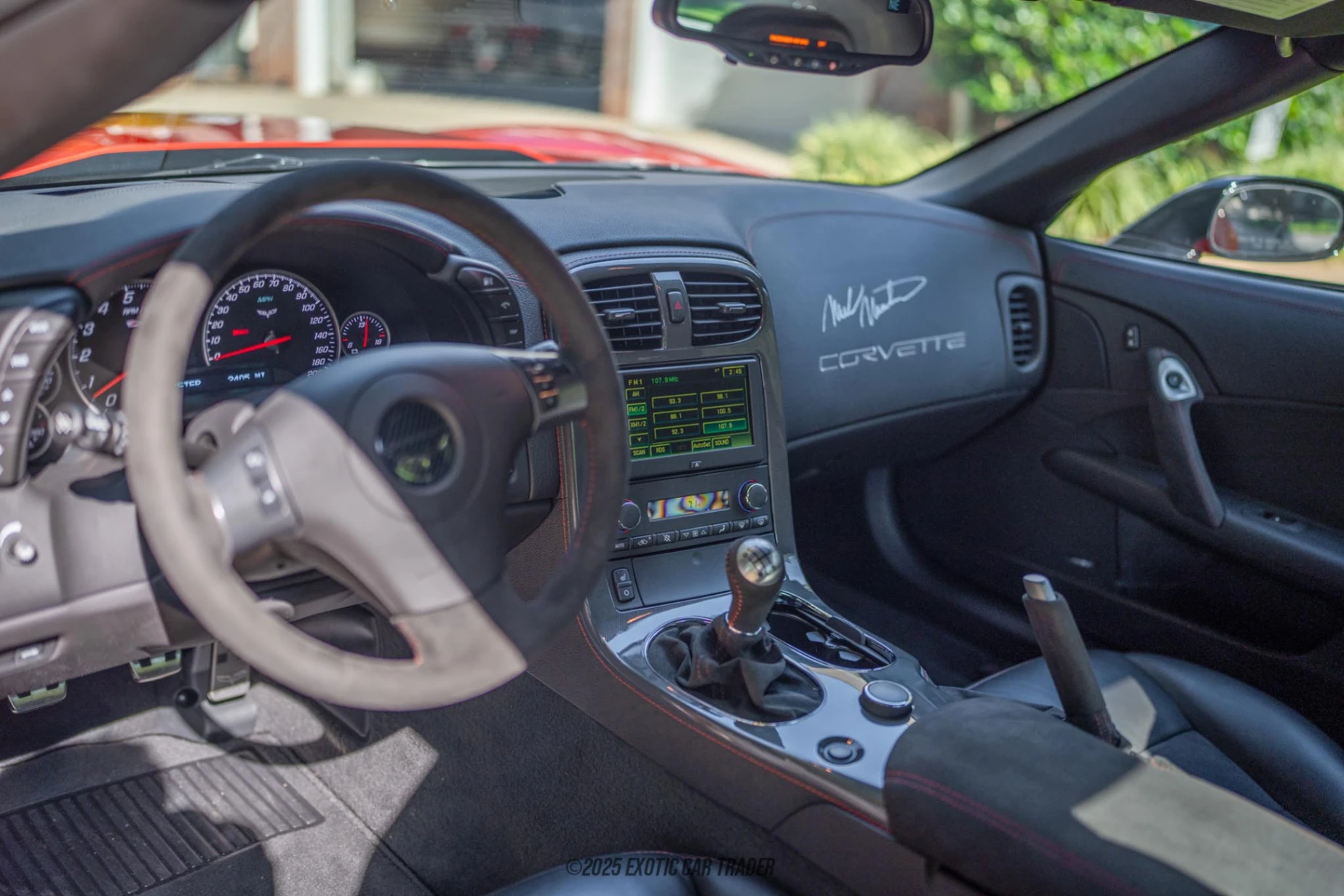 Chevrolet Corvette Chevrolet Corvette - Interior