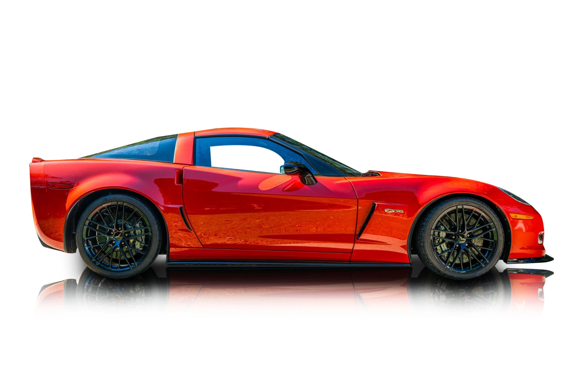 An incredible side shot photo of a Chevrolet Corvette that you should buy.