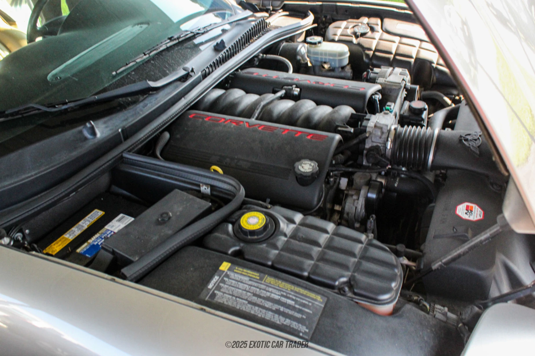 2000 Chevrolet Corvette - Engine Photo