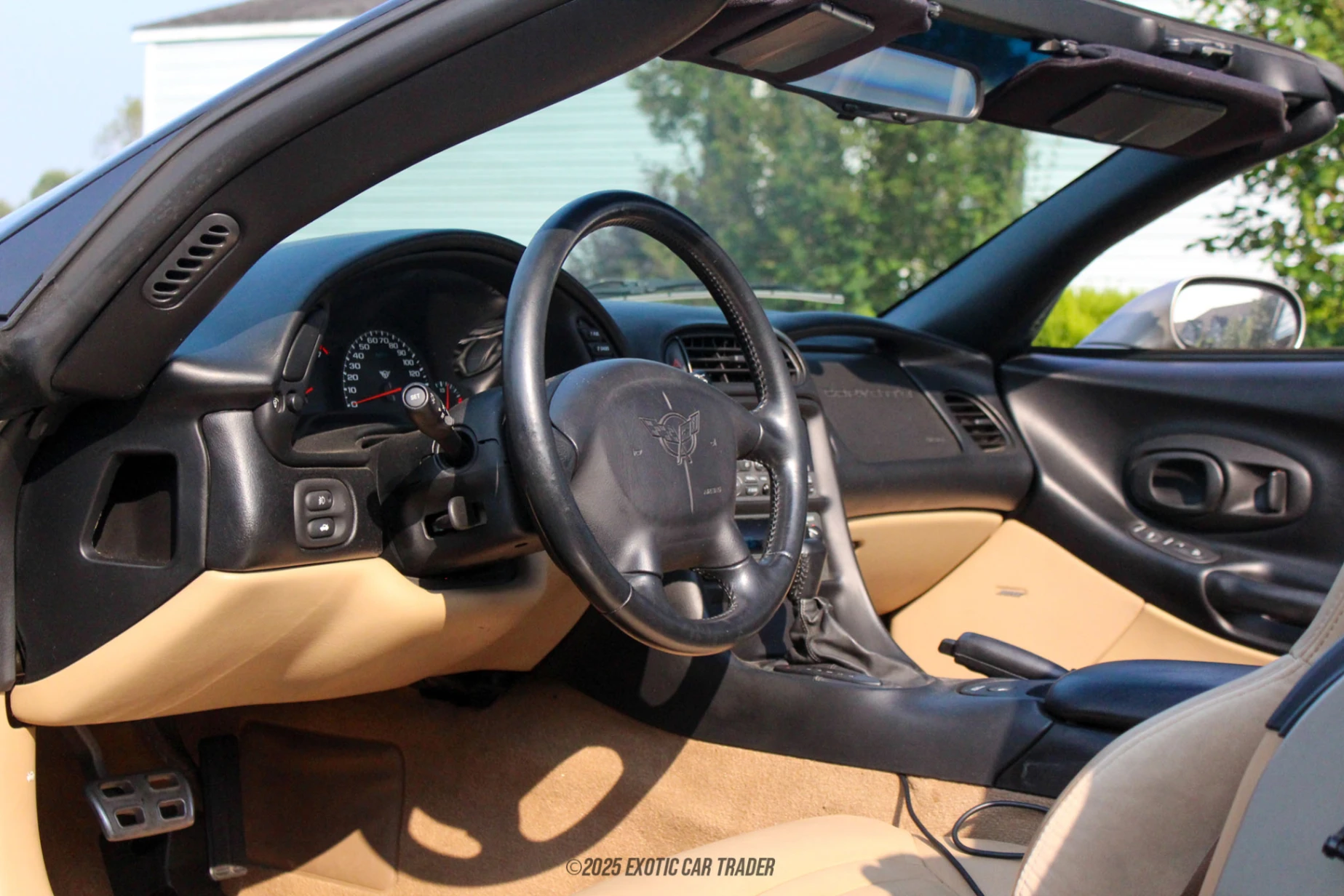 2000 Chevrolet Corvette - Interior Photo