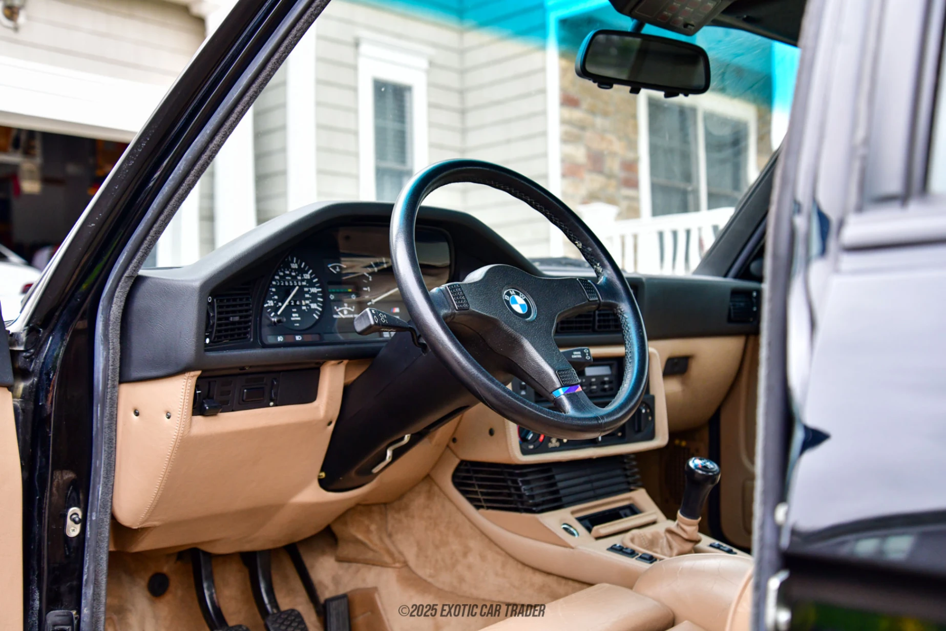 1988 BMW M5 - Interior Photo