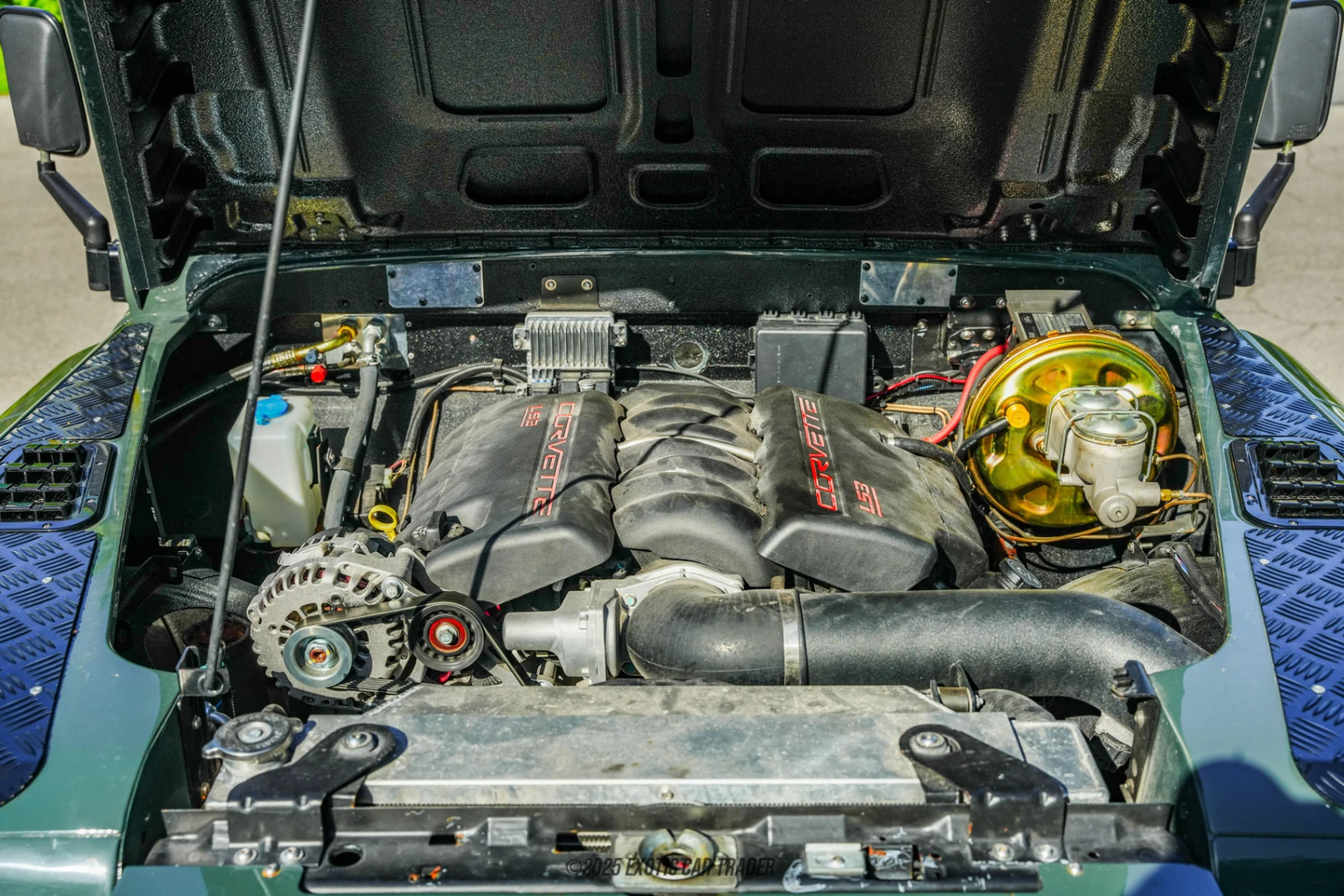 1989 Land Rover Defender 110 - Engine Photo