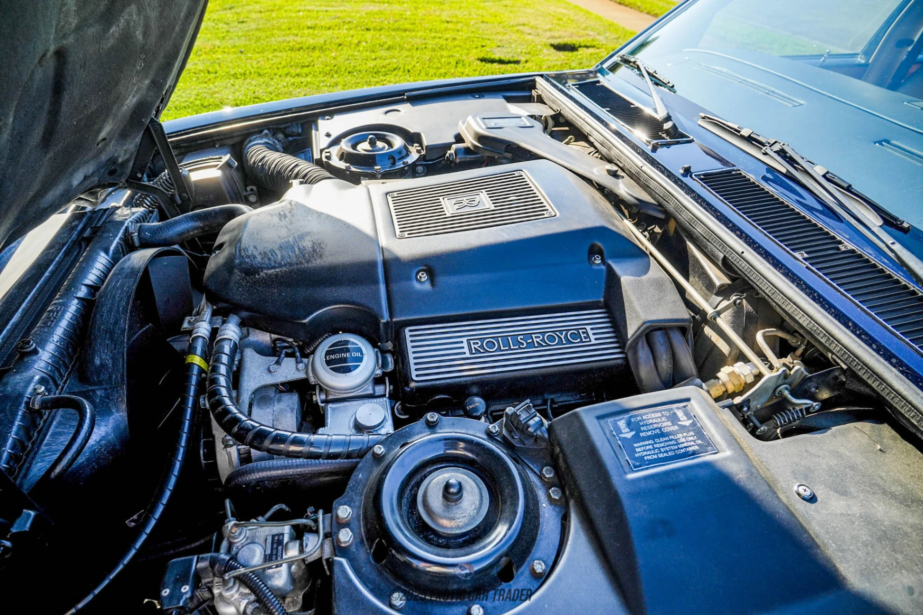 1996 Rolls-Royce Silver Dawn - Engine Photo