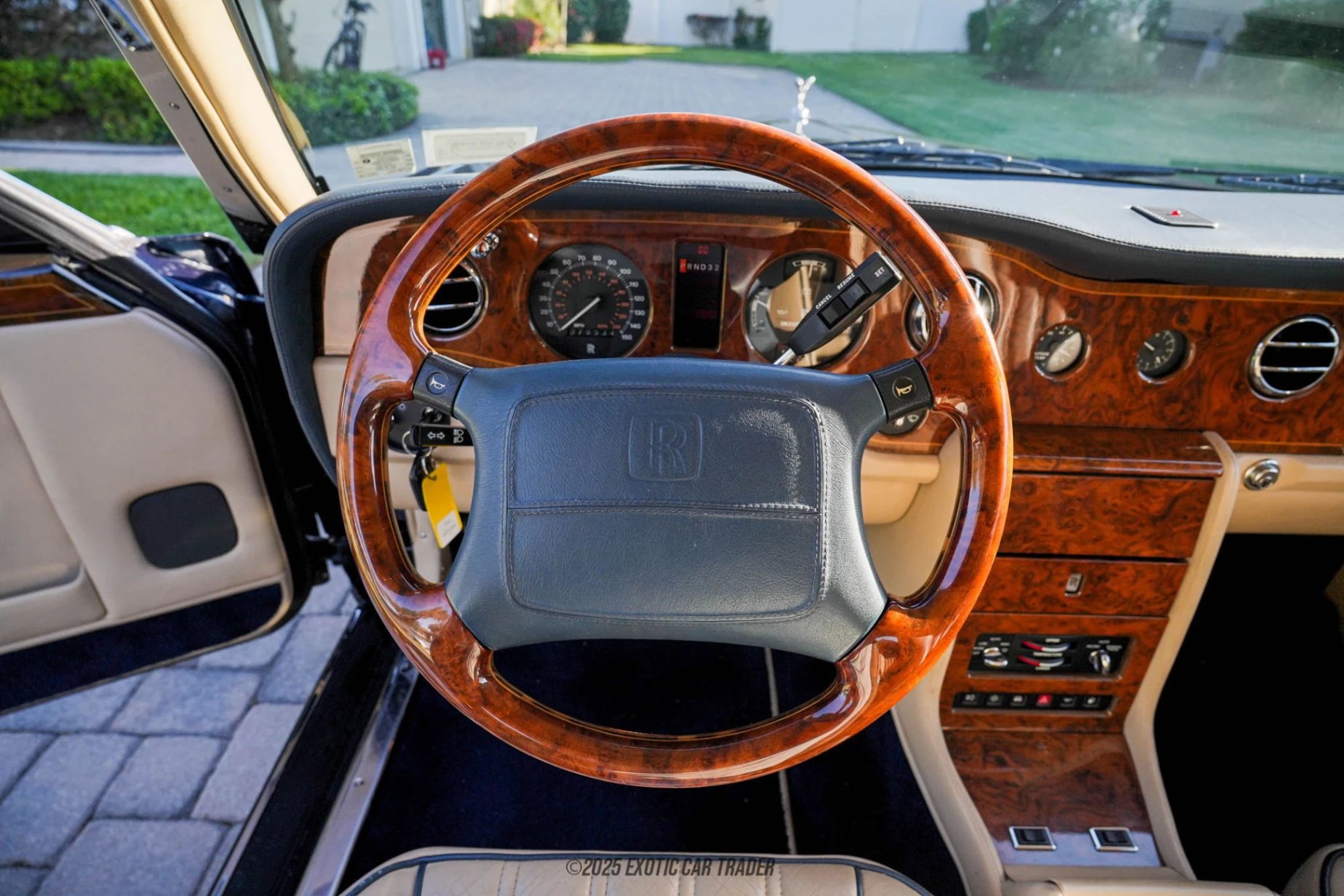 Rolls-Royce Silver Dawn Rolls-Royce Silver Dawn - Interior