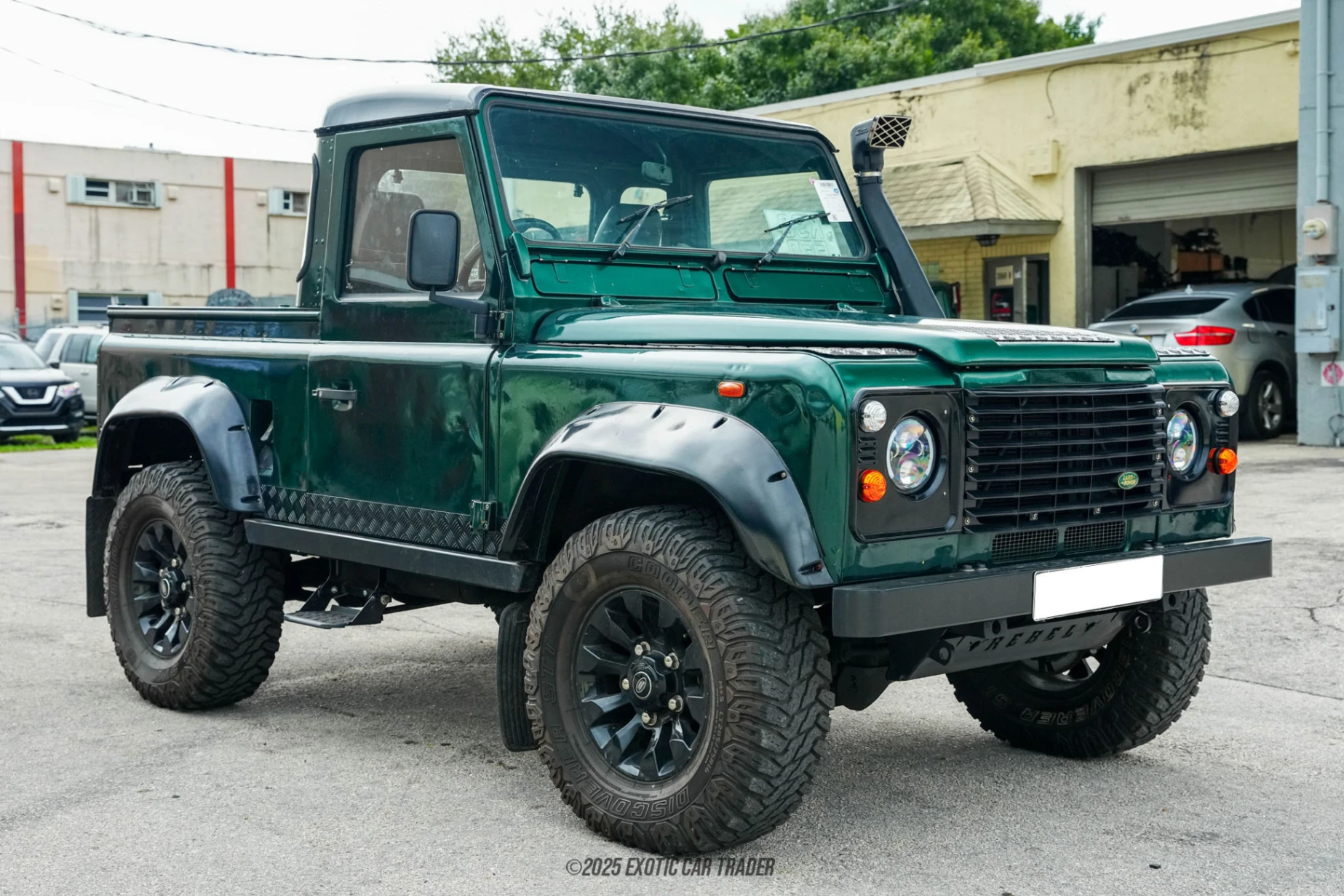 1993 Land Rover Defender 90 - Overview Photo
