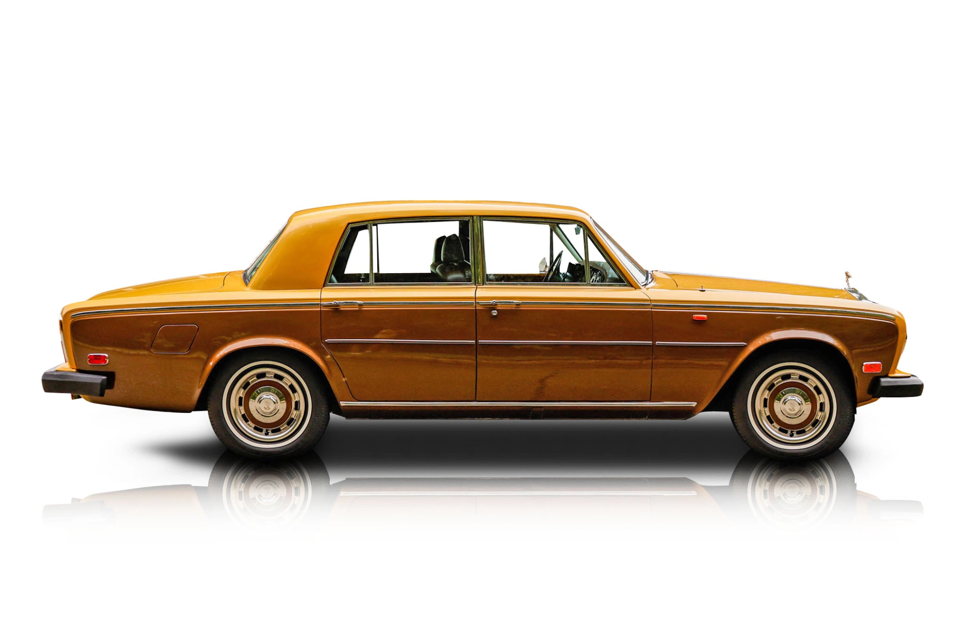 1975 Rolls-Royce Silver Shadow - Passenger side