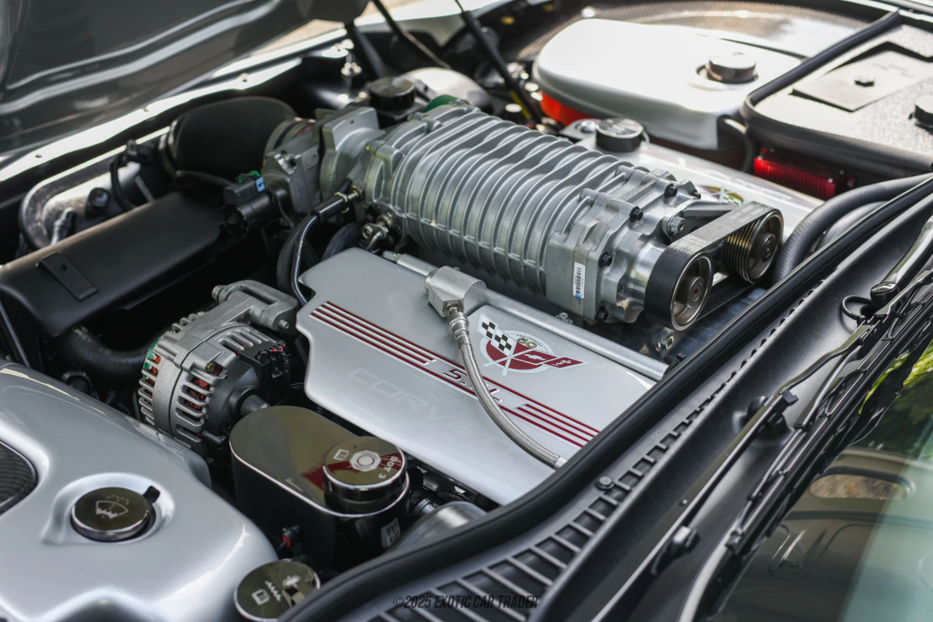 2003 Chevrolet Corvette - Engine Photo