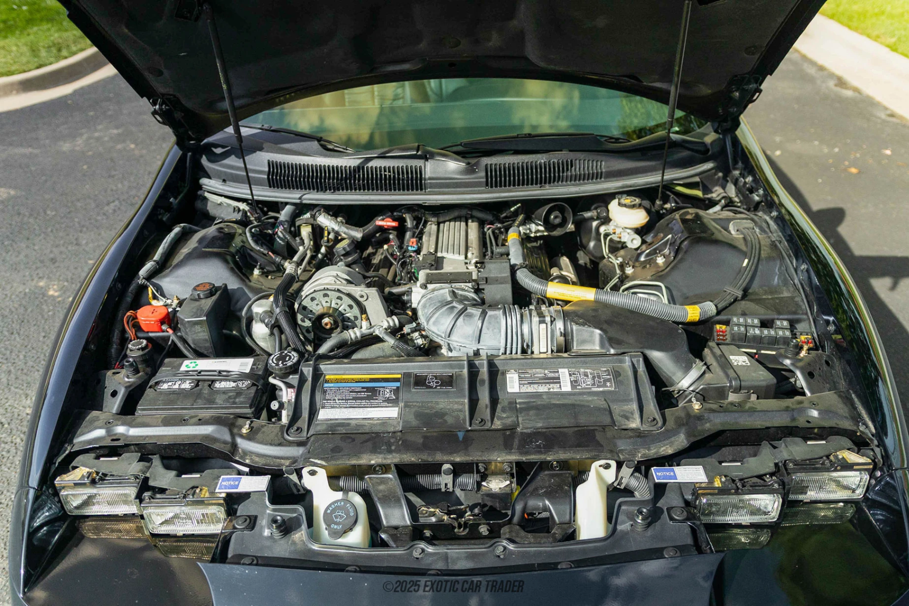 1994 Chevrolet Camaro - Engine Photo