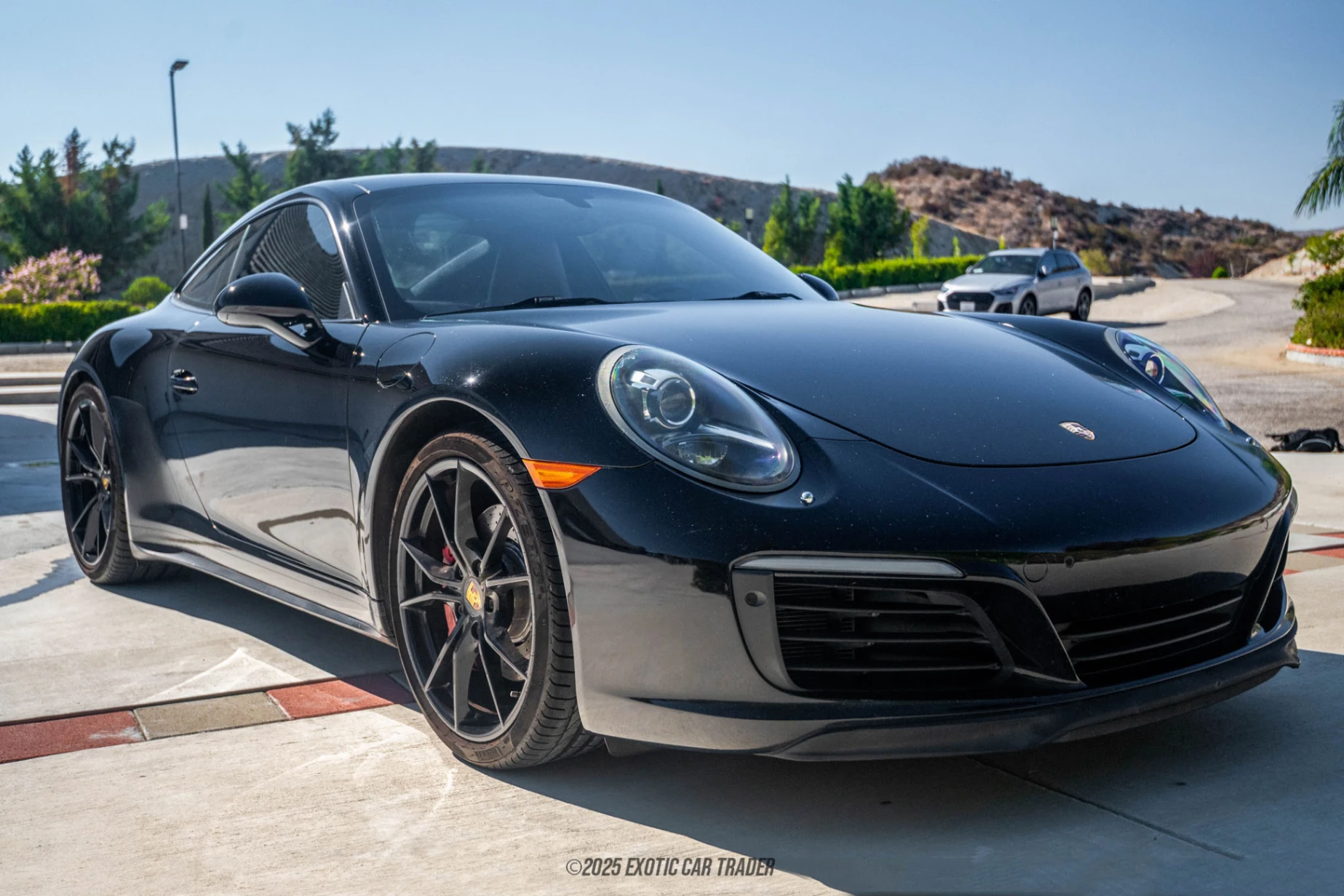 2017 Porsche 911 - Overview Photo