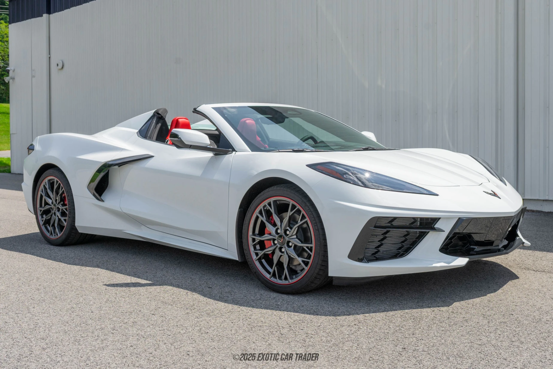 2025 Chevrolet Corvette - Overview Photo