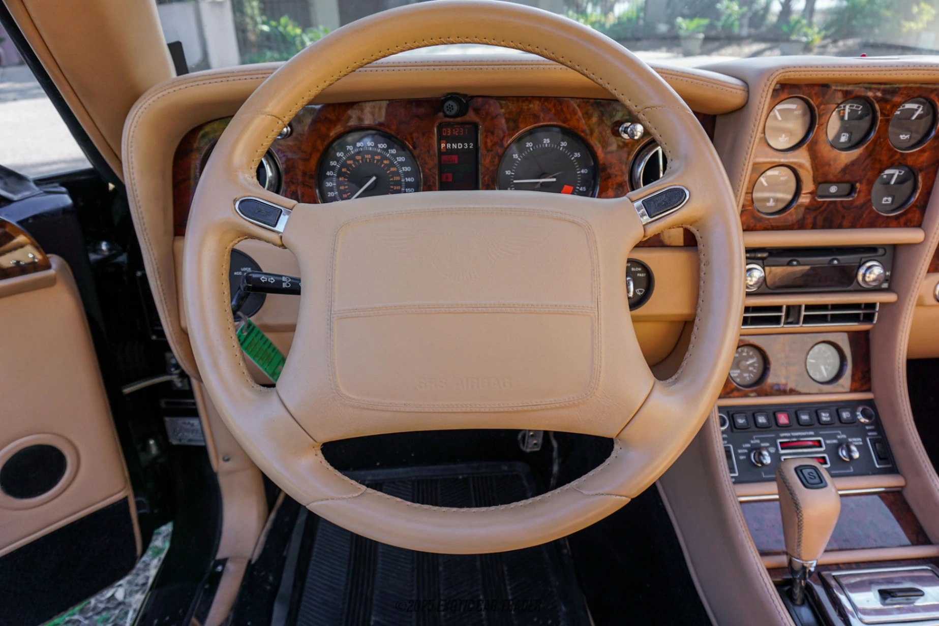 2001 Bentley Azure - Interior Photo