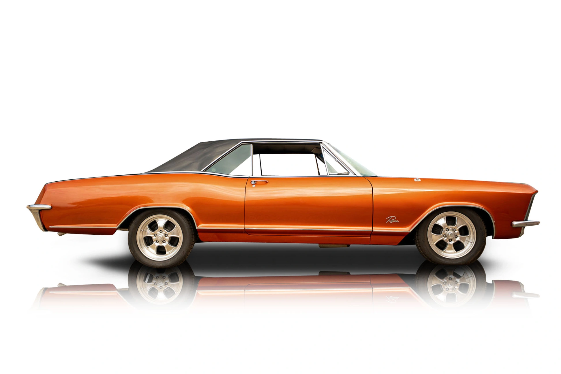 An incredible side shot photo of a Buick Riviera that you should buy.