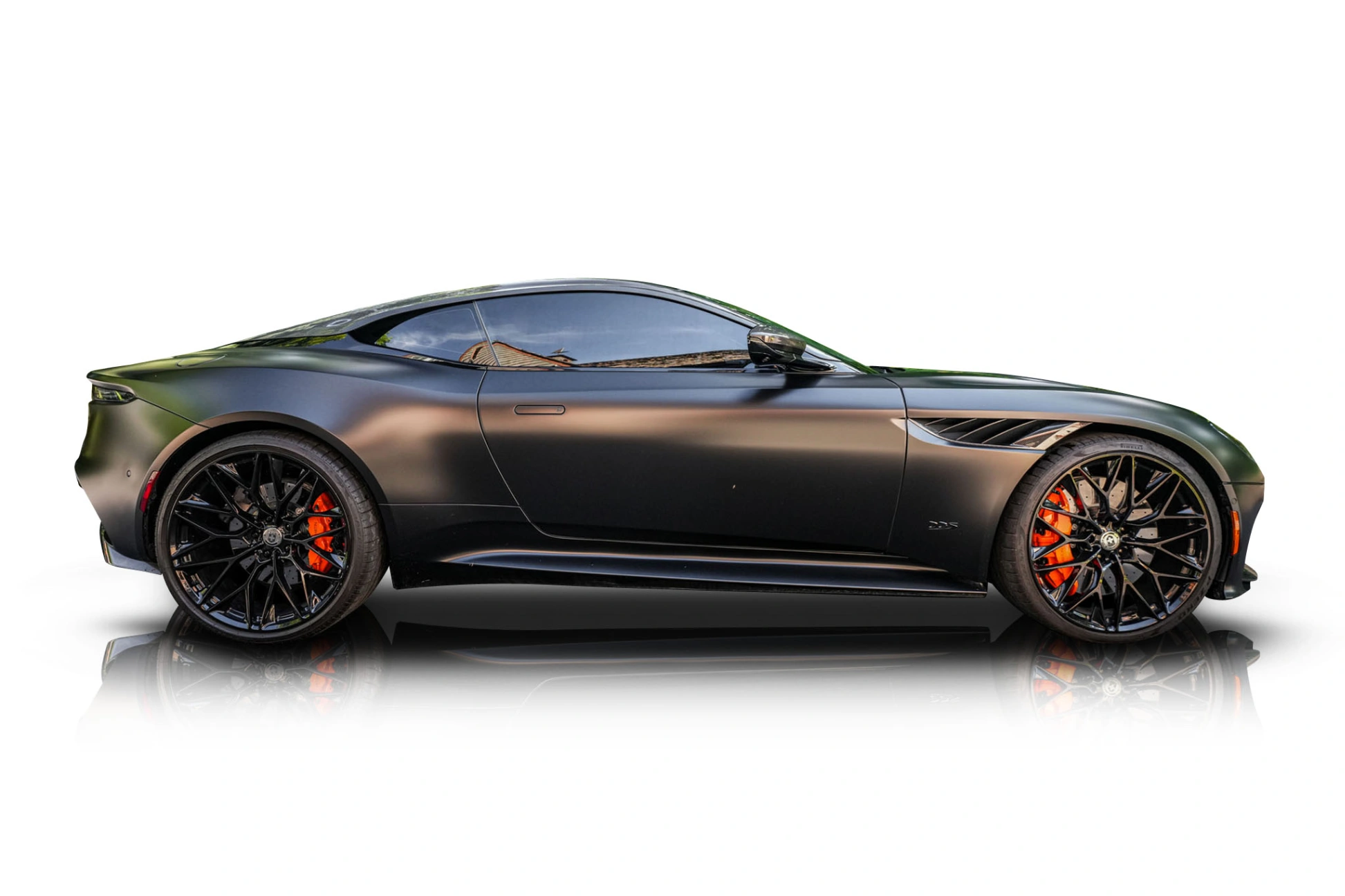 2023 Aston Martin DBS - Passenger side